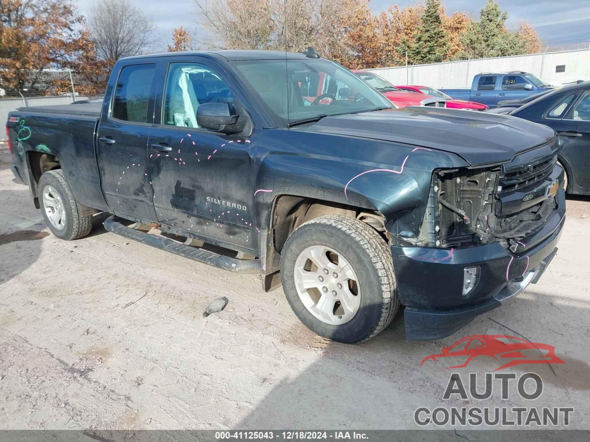 CHEVROLET SILVERADO 1500 2017 - 1GCVKREC0HZ178621