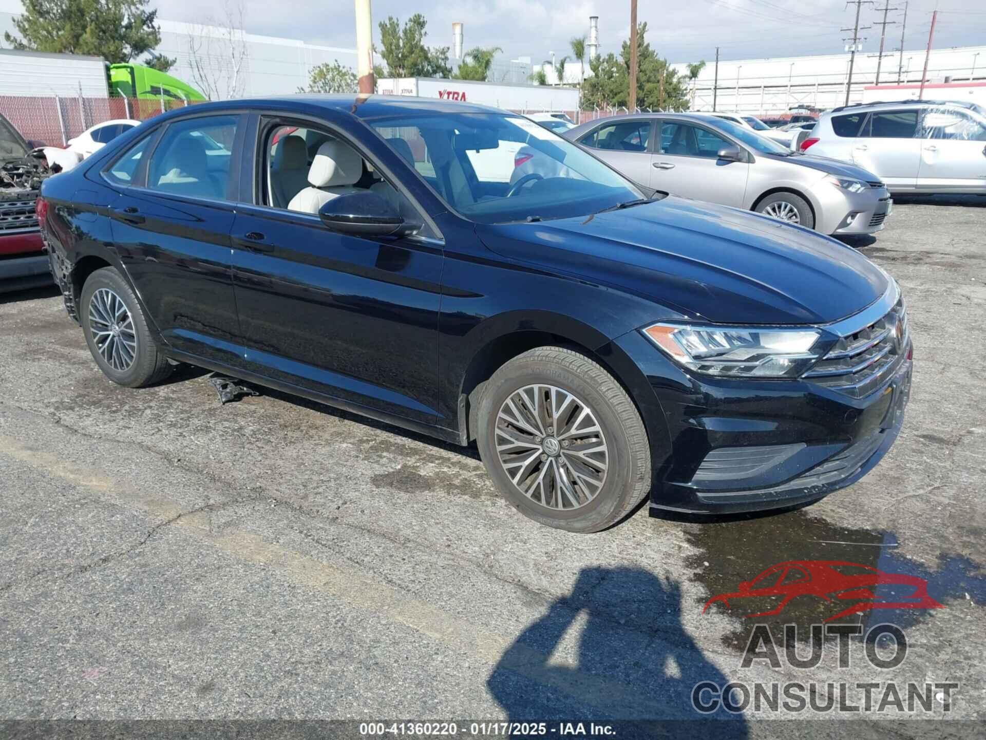VOLKSWAGEN JETTA 2019 - 3VWCB7BU2KM217823