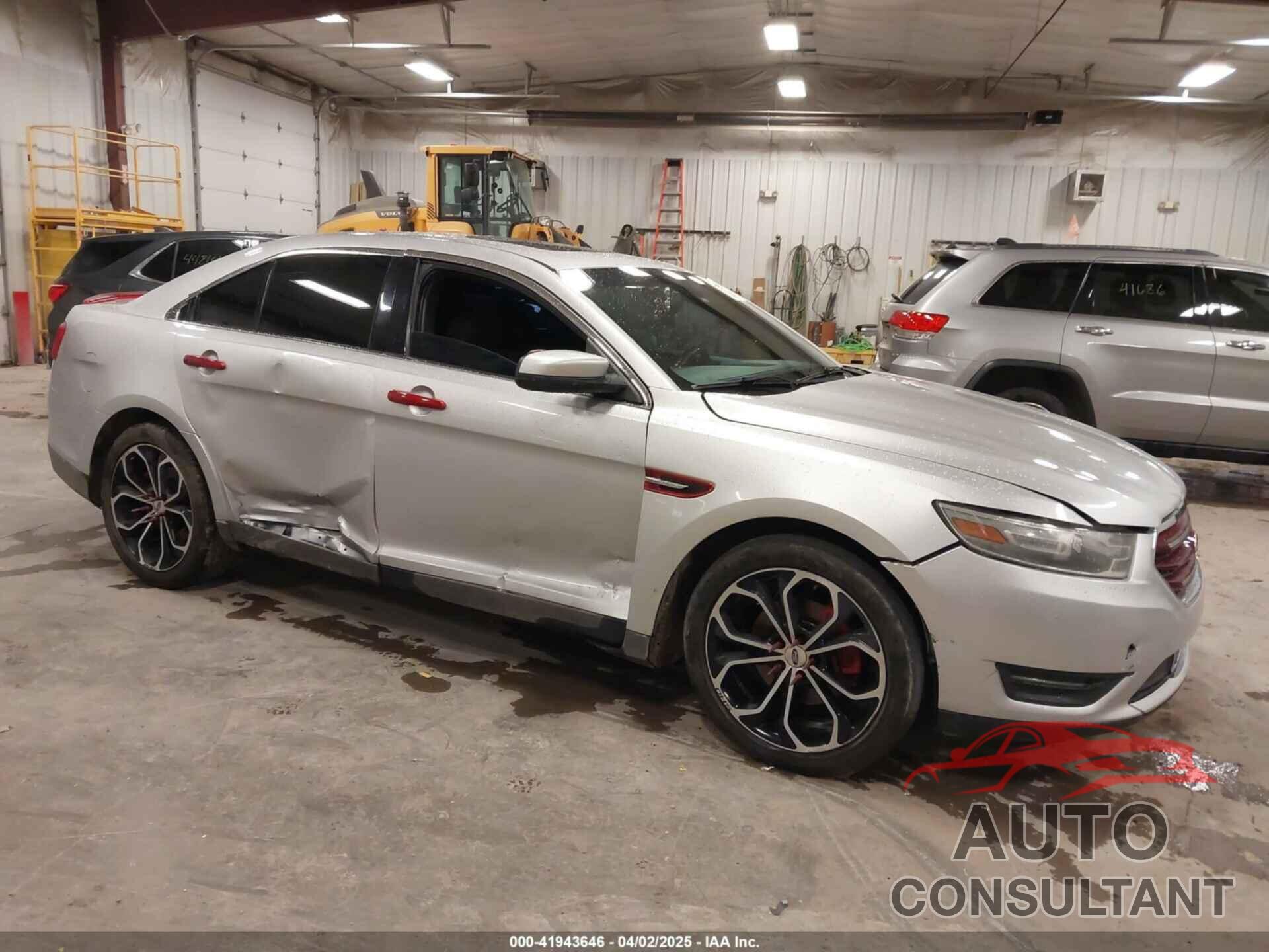 FORD TAURUS 2015 - 1FAHP2E81FG195024