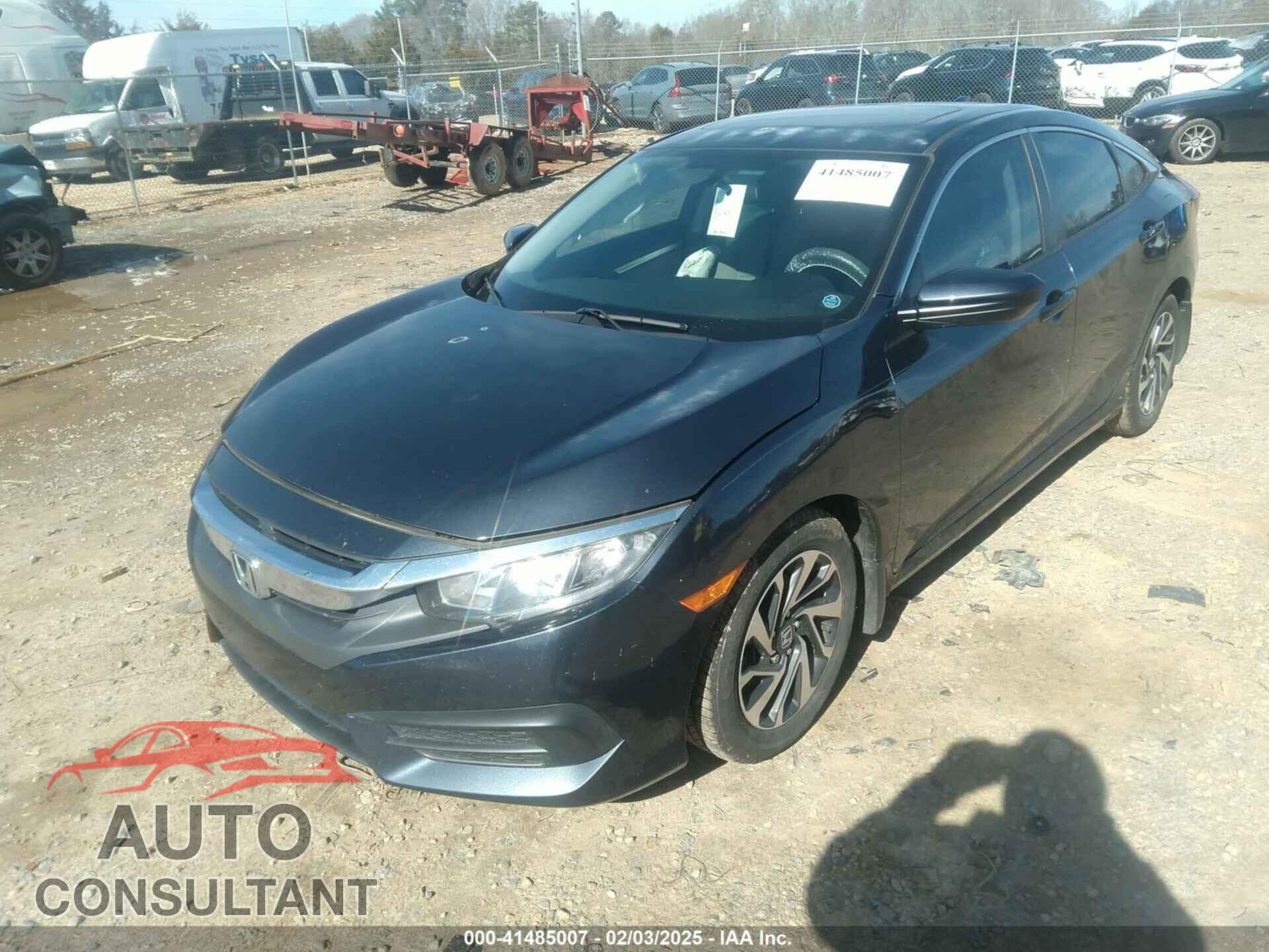 HONDA CIVIC 2017 - 2HGFC2F75HH558307