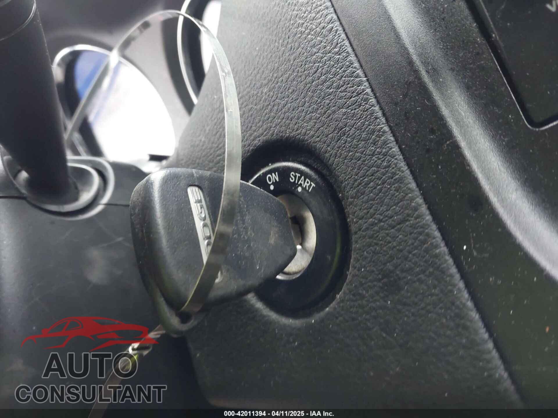 DODGE AVENGER 2013 - 1C3CDZCB2DN665997