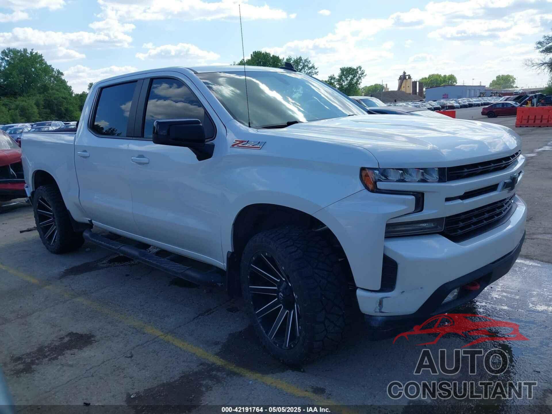 CHEVROLET SILVERADO 1500 2019 - 1GCUYEED2KZ264502