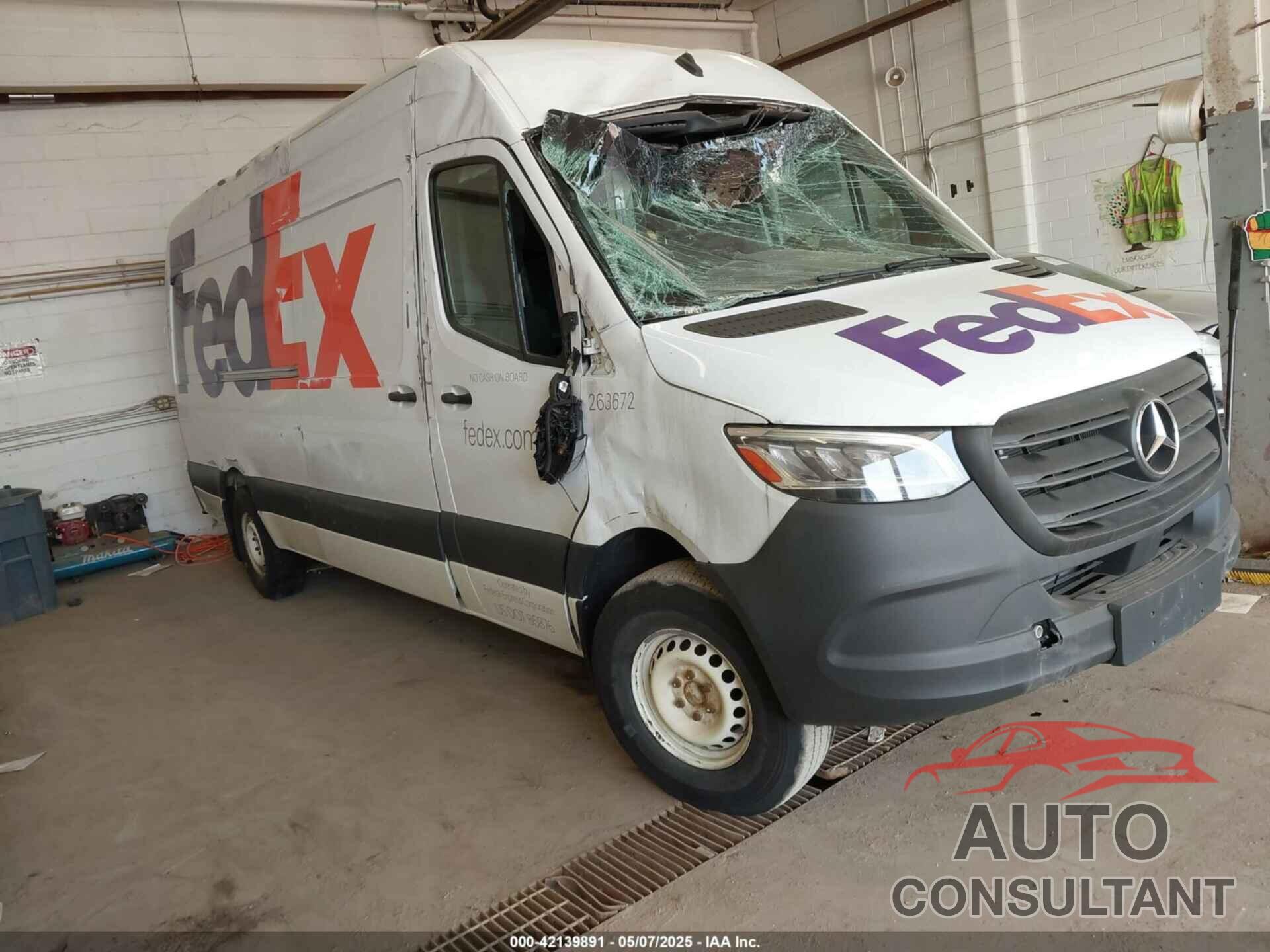 MERCEDES-BENZ SPRINTER 2500 2019 - WD3PF1CD7KP054031