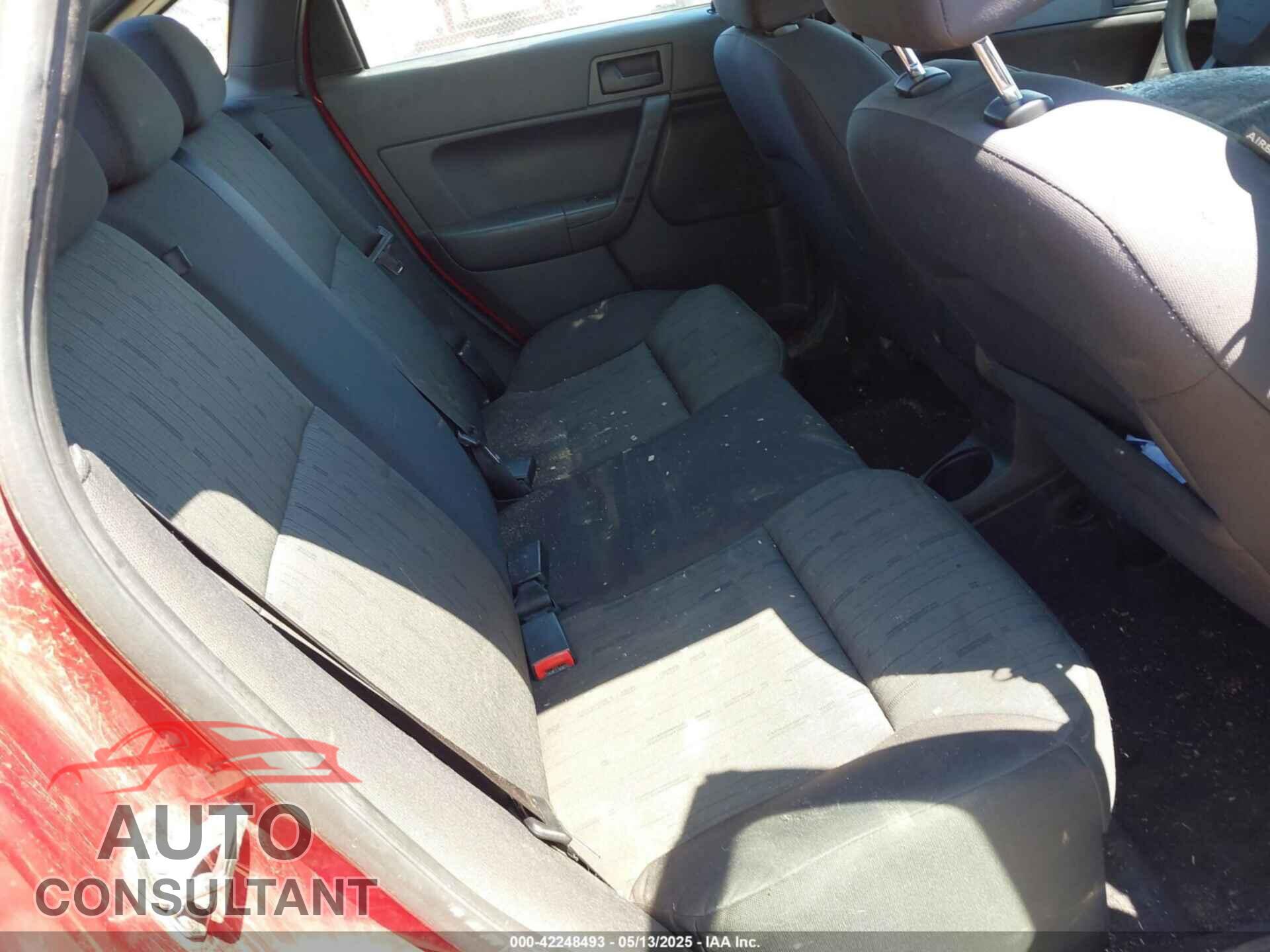 FORD FOCUS 2011 - 1FAHP3FN4BW123793