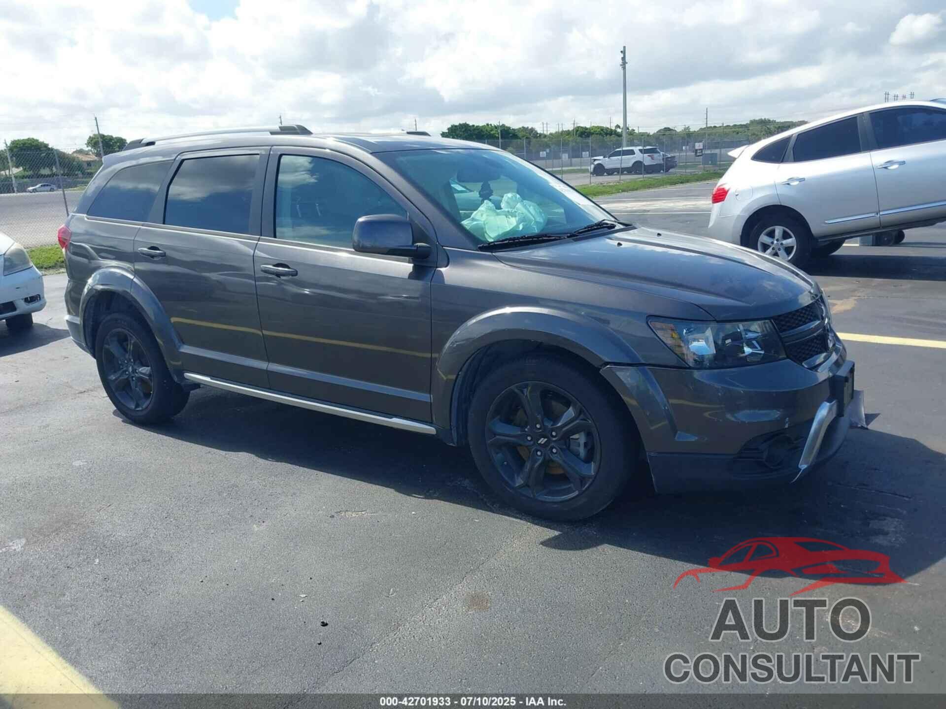 DODGE JOURNEY 2020 - 3C4PDCGB1LT272530