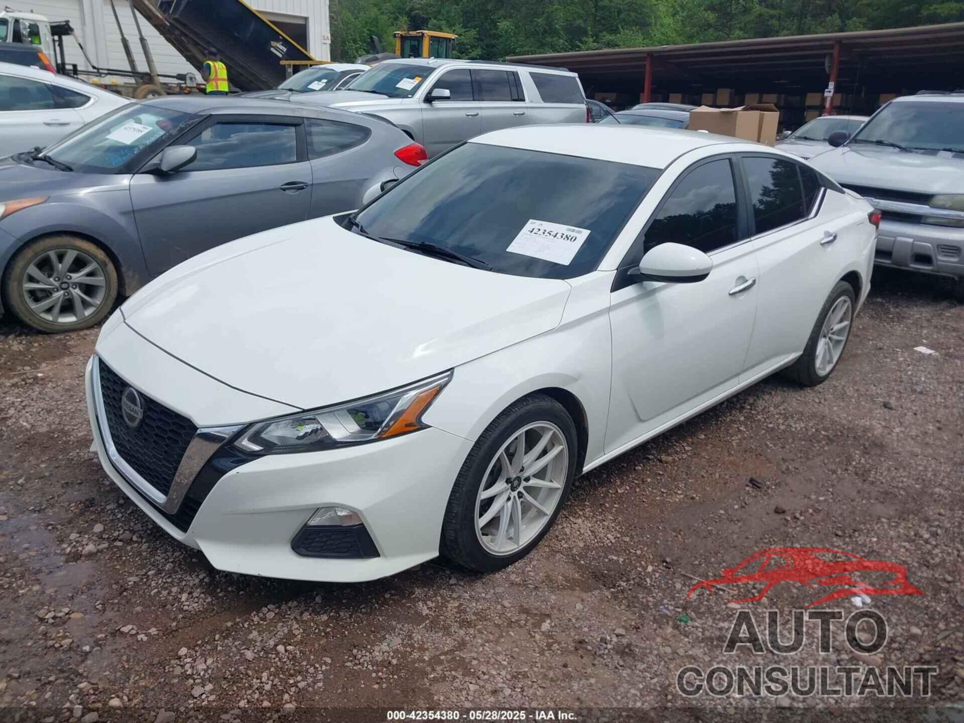 NISSAN ALTIMA 2020 - 1N4BL4BV8LC256167