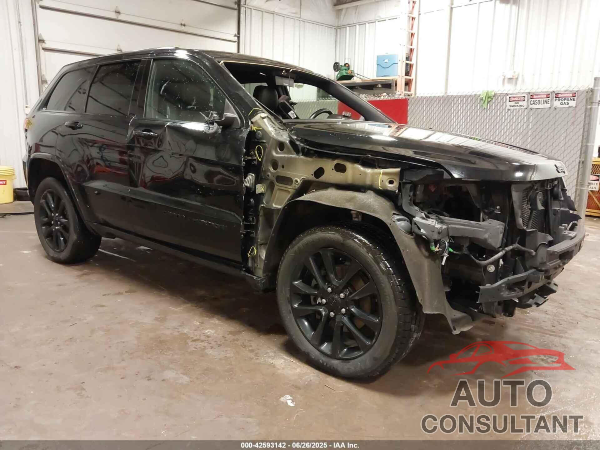 JEEP GRAND CHEROKEE 2018 - 1C4RJFAG2JC207363