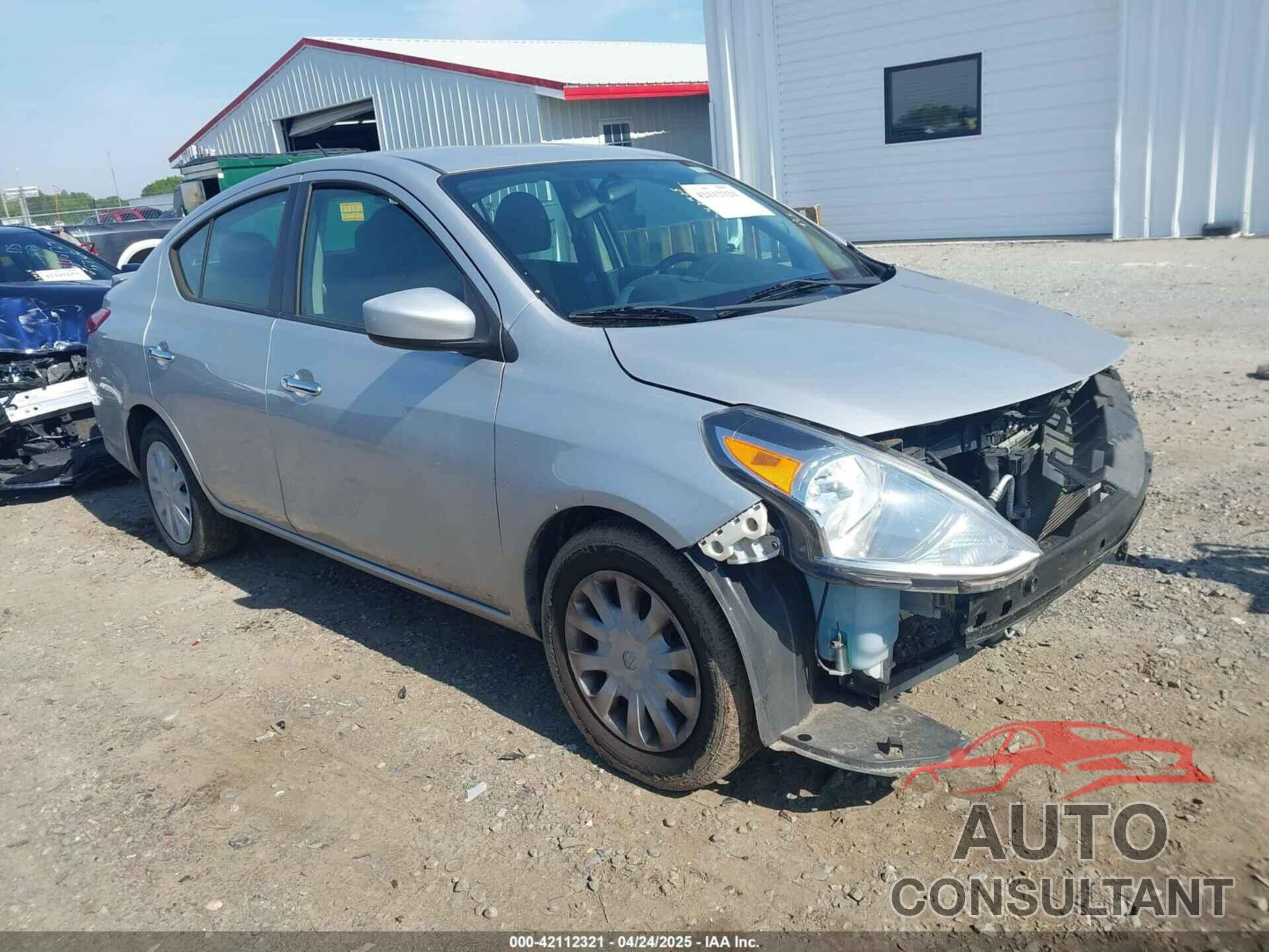 NISSAN VERSA 2019 - 3N1CN7AP3KL832766