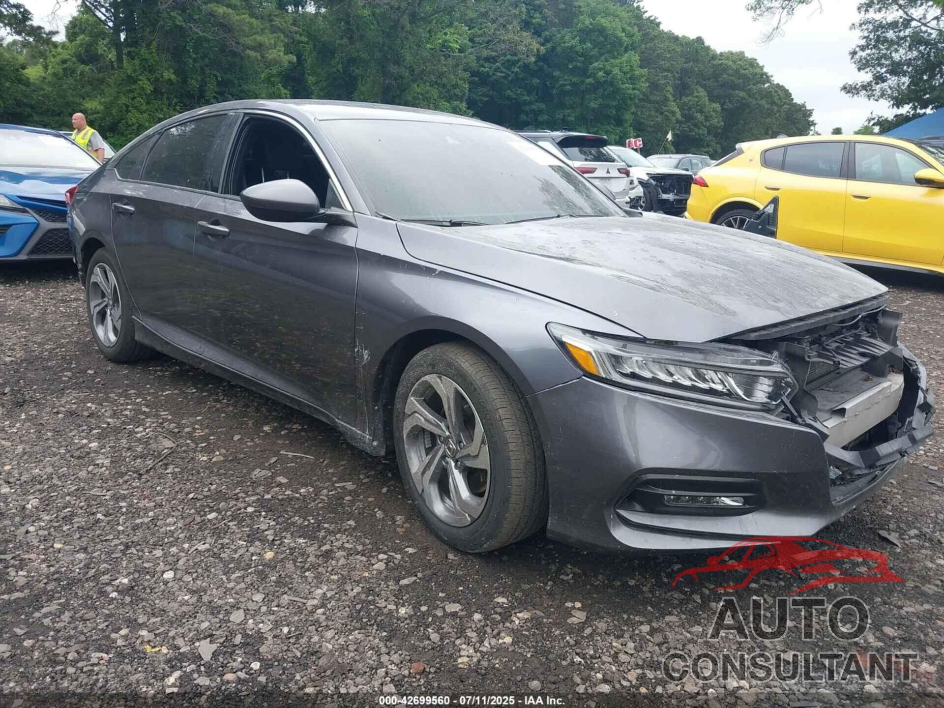HONDA ACCORD 2018 - 1HGCV1F38JA234907
