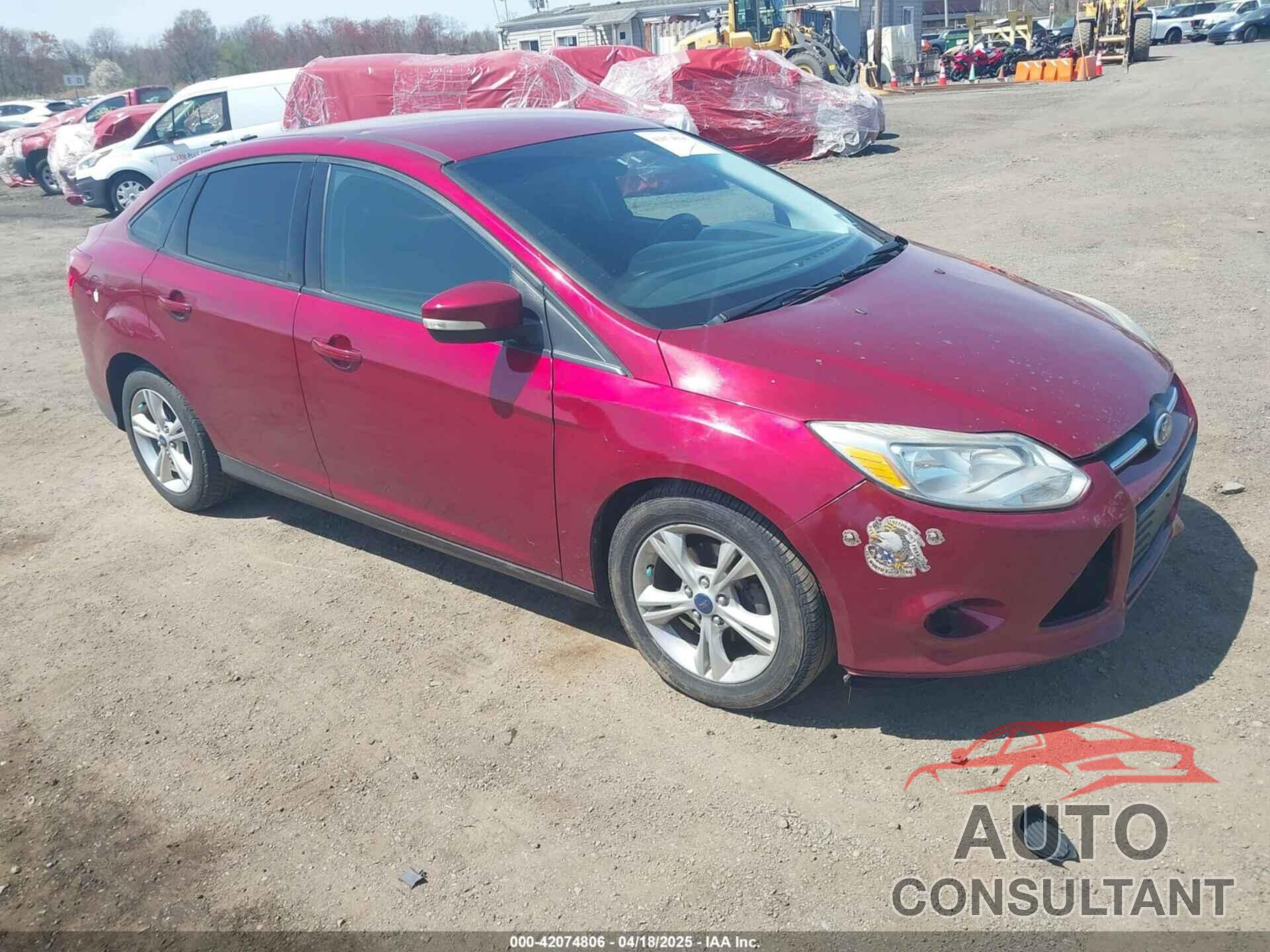 FORD FOCUS 2013 - 1FADP3F2XDL371376