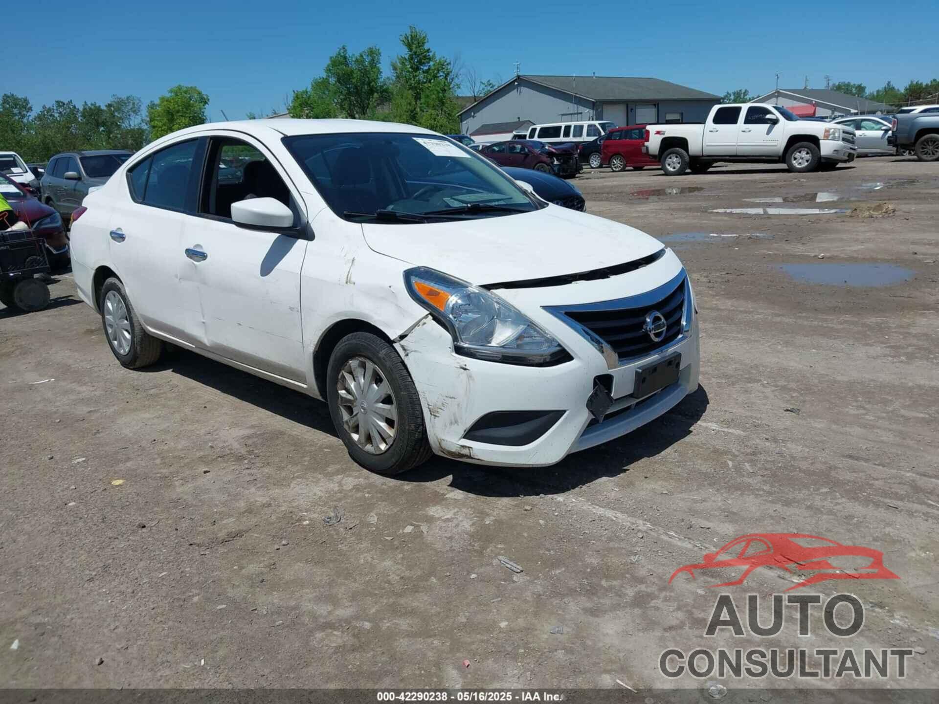 NISSAN VERSA 2018 - 3N1CN7APXJL885995