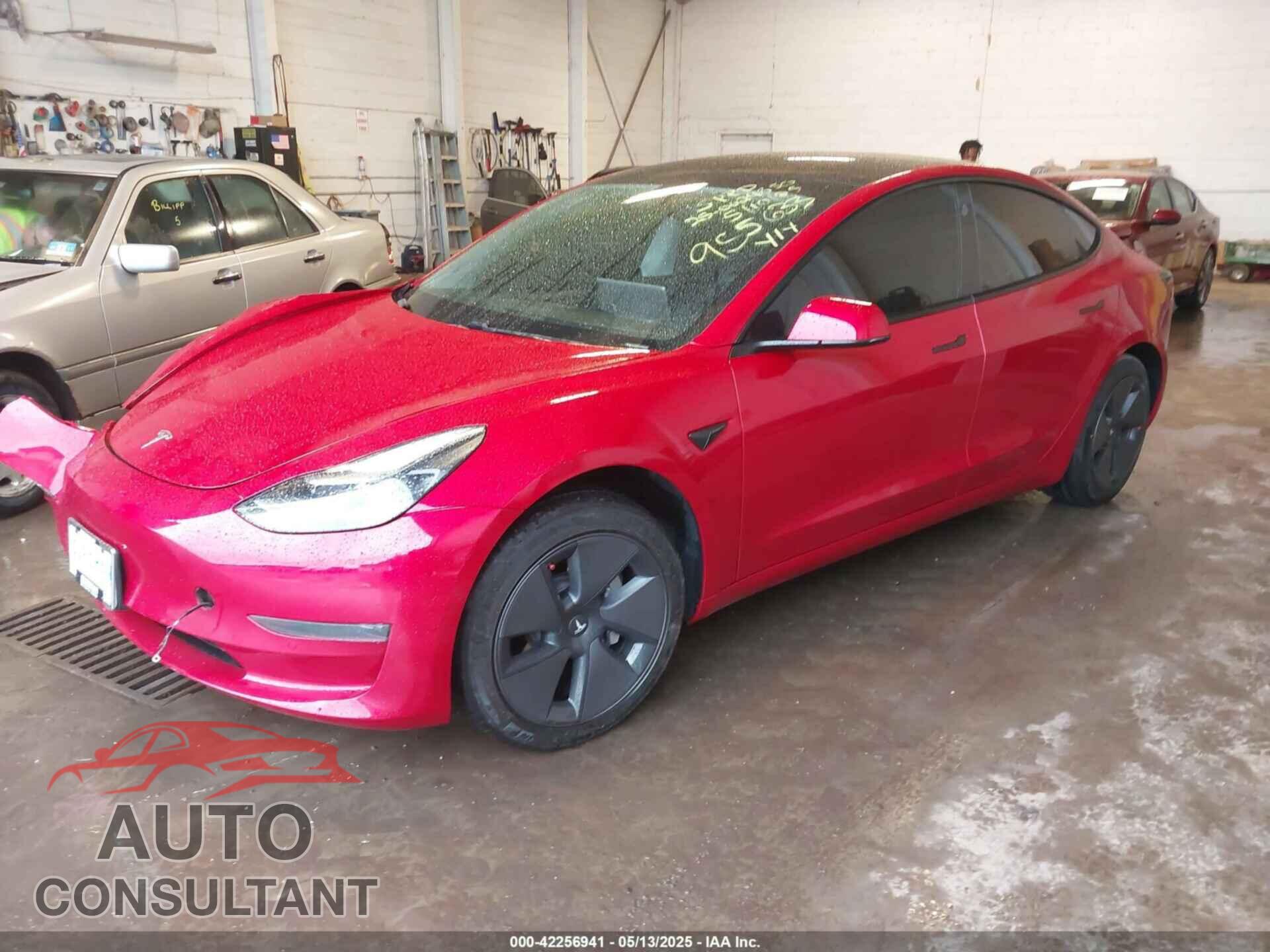 TESLA MODEL 3 2021 - 5YJ3E1EA5MF955633