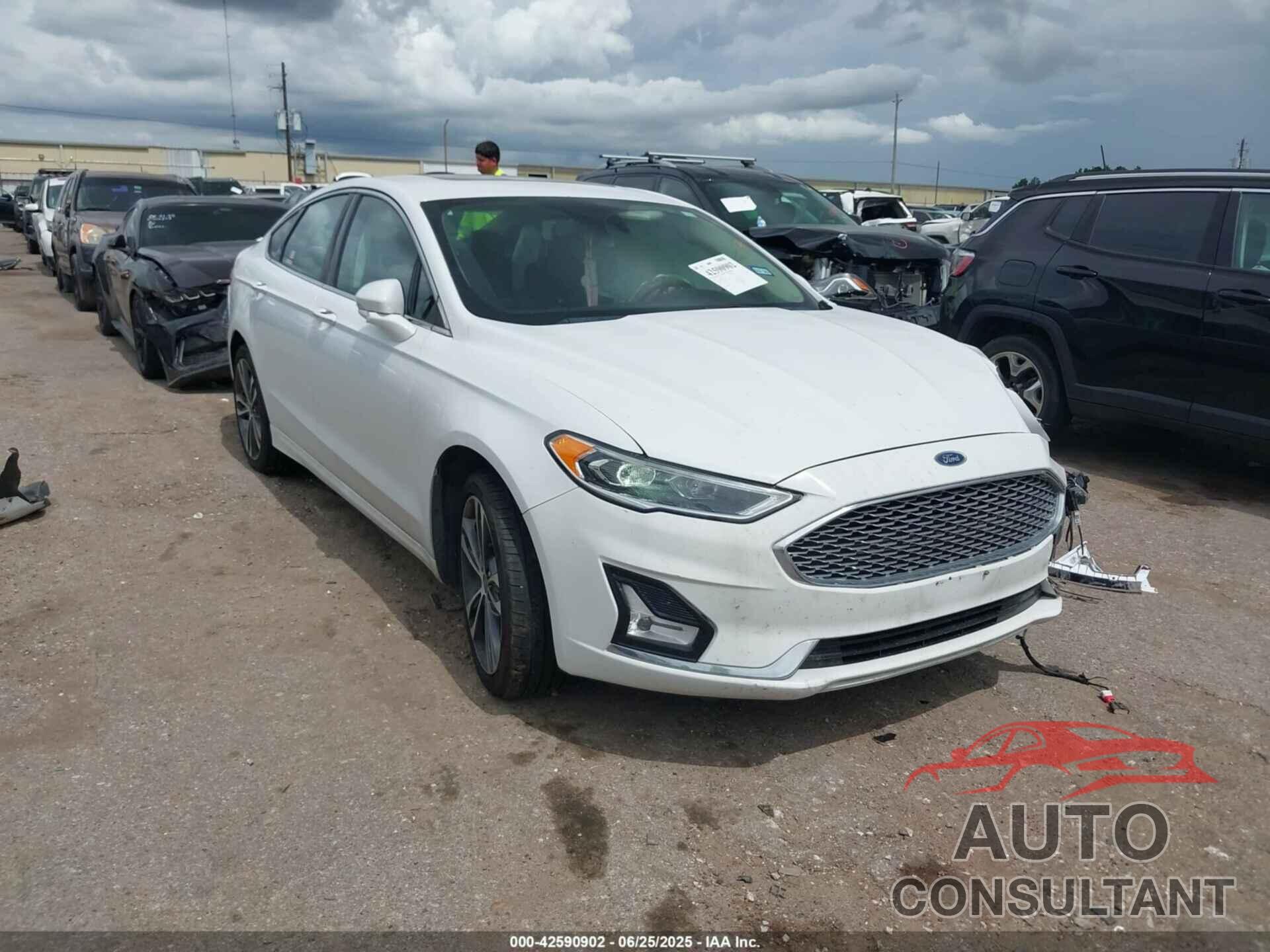 FORD FUSION 2020 - 3FA6P0D98LR151810