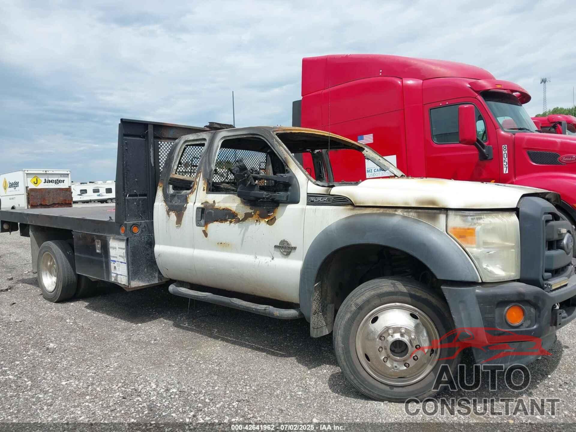 FORD F-550 CHASSIS 2013 - 1FD0X5HT9DEA42176