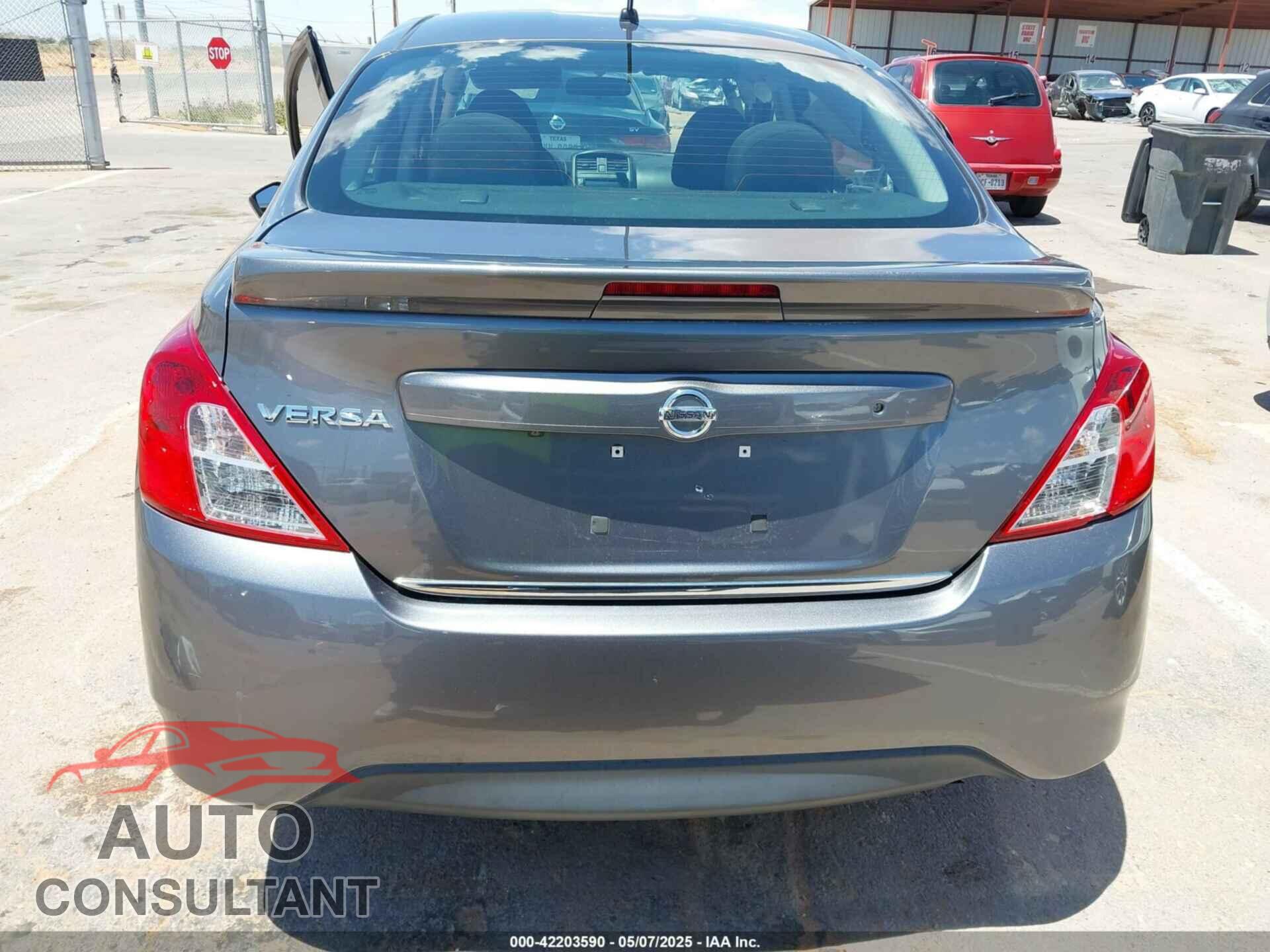 NISSAN VERSA 2019 - 3N1CN7AP4KL817841
