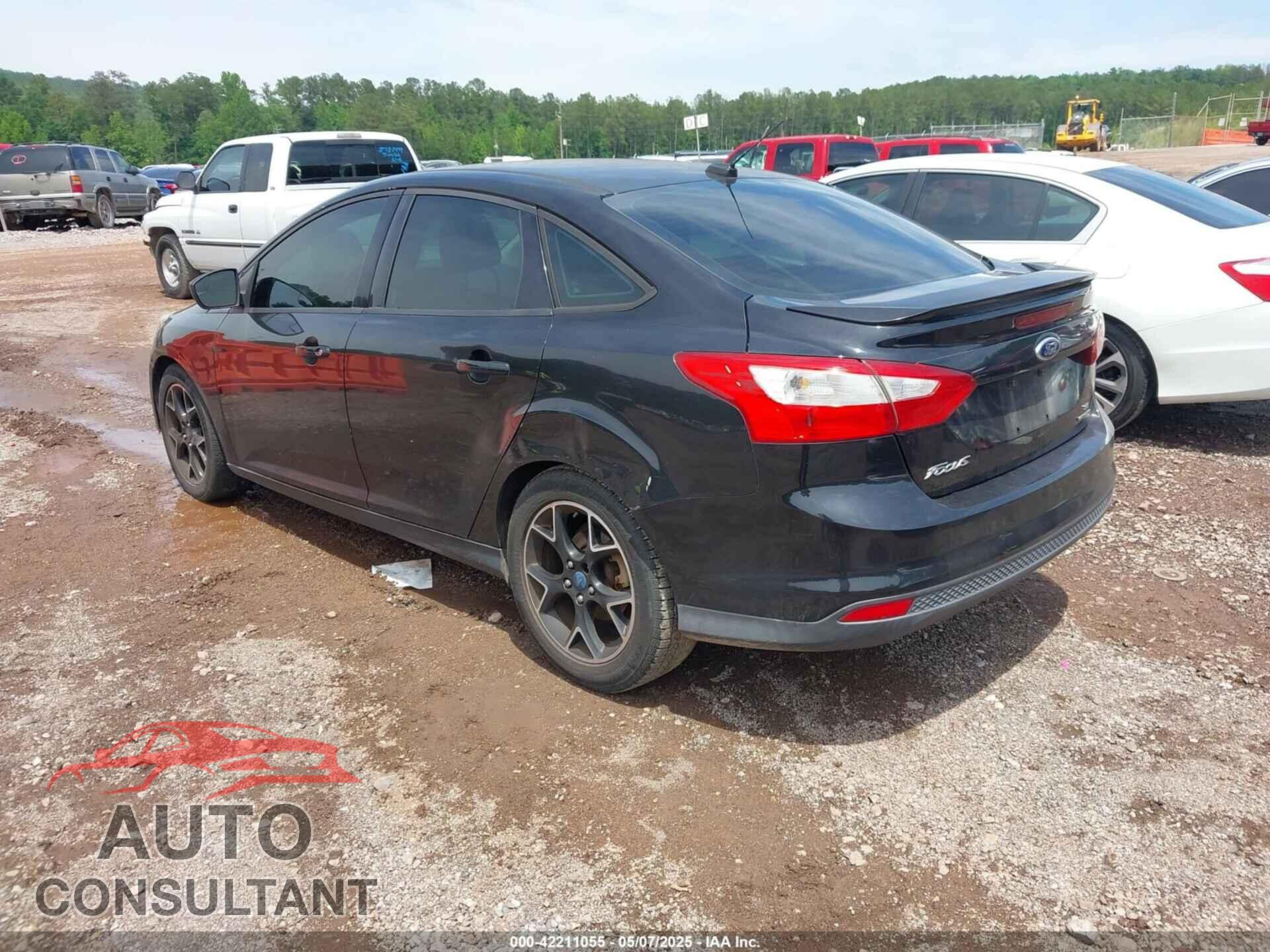 FORD FOCUS 2012 - 1FAHP3F25CL365601