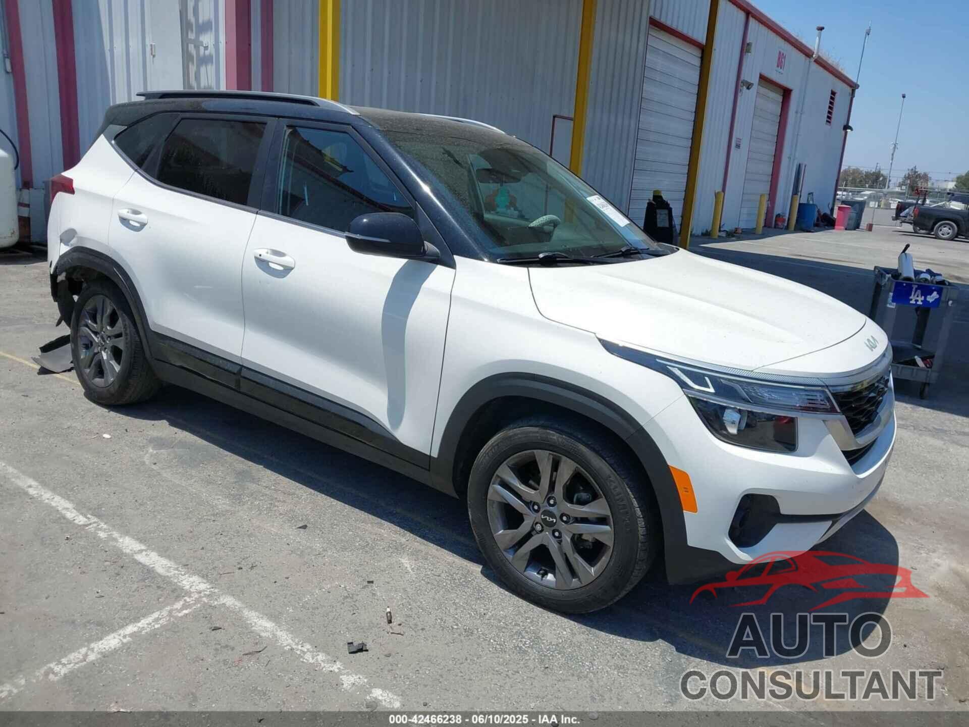 KIA SELTOS 2022 - KNDEU2AA0N7313075