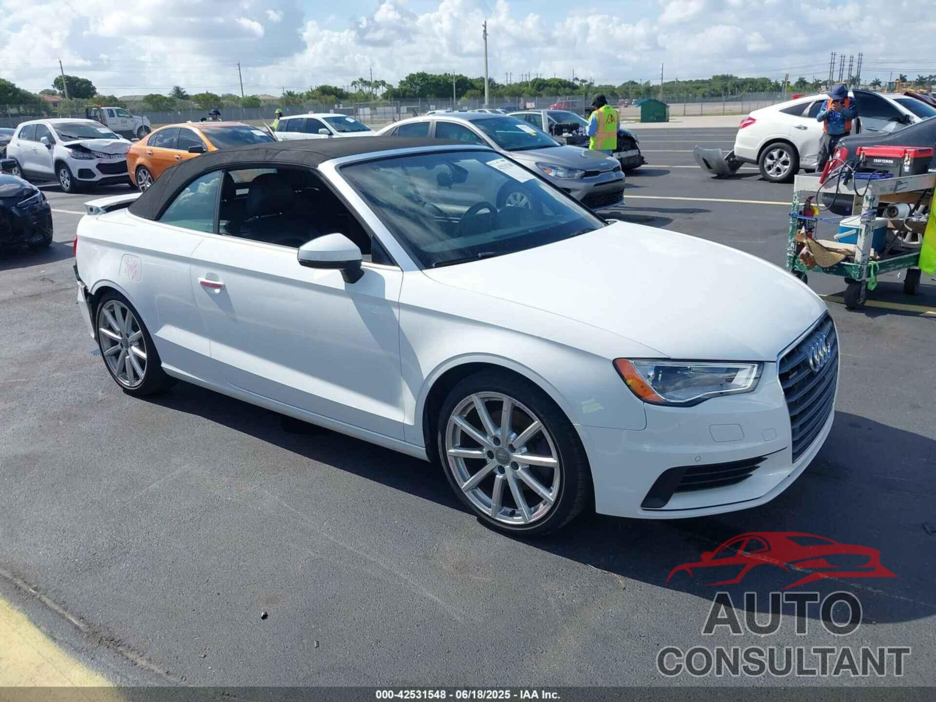 AUDI A3 2016 - WAU78LFF2G1097028