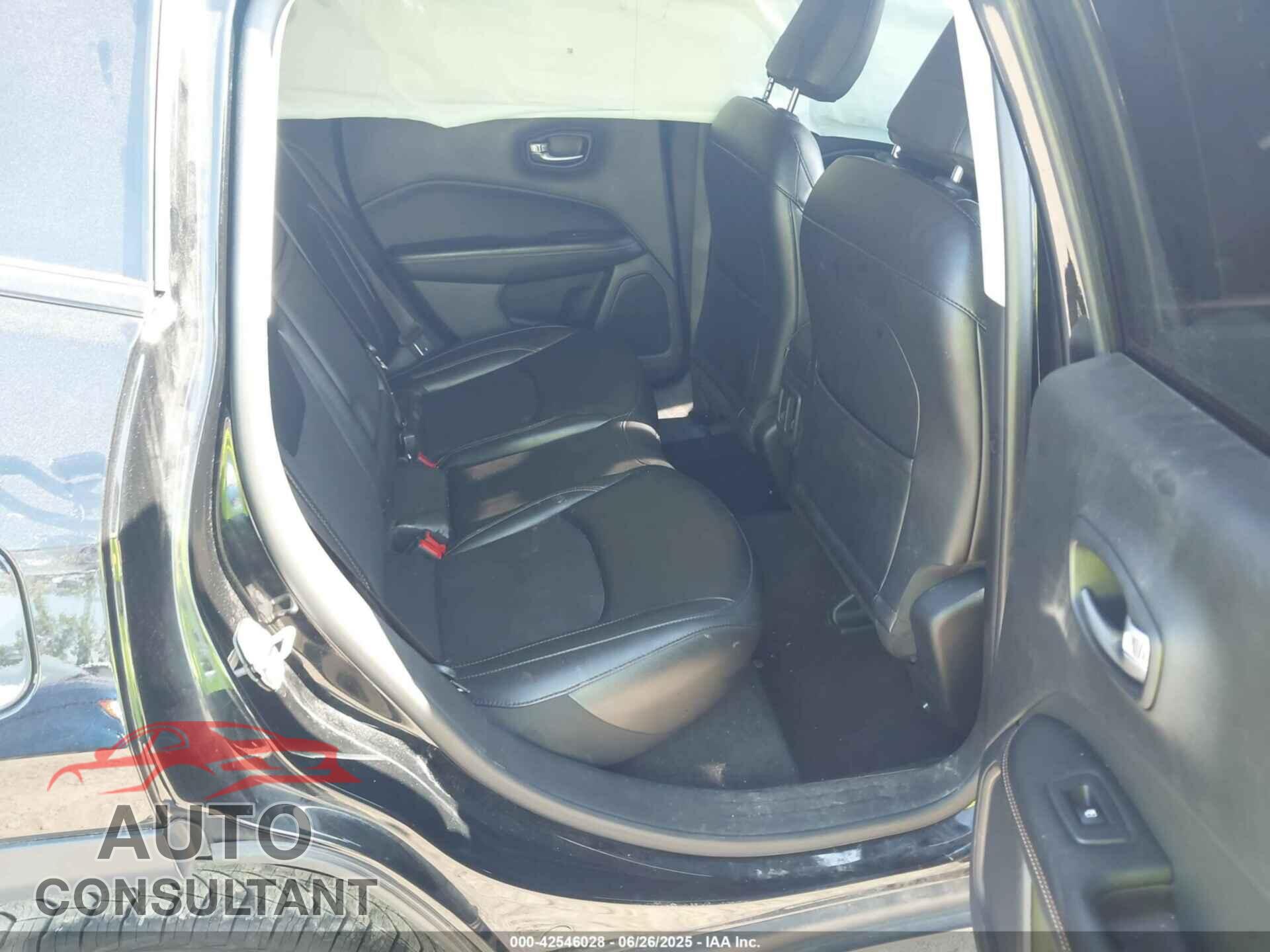 JEEP COMPASS 2020 - 3C4NJDBB0LT139142