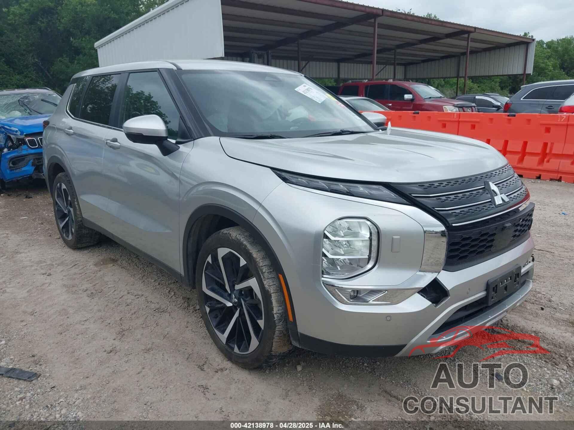 MITSUBISHI OUTLANDER 2024 - JA4J4VA85RZ050308