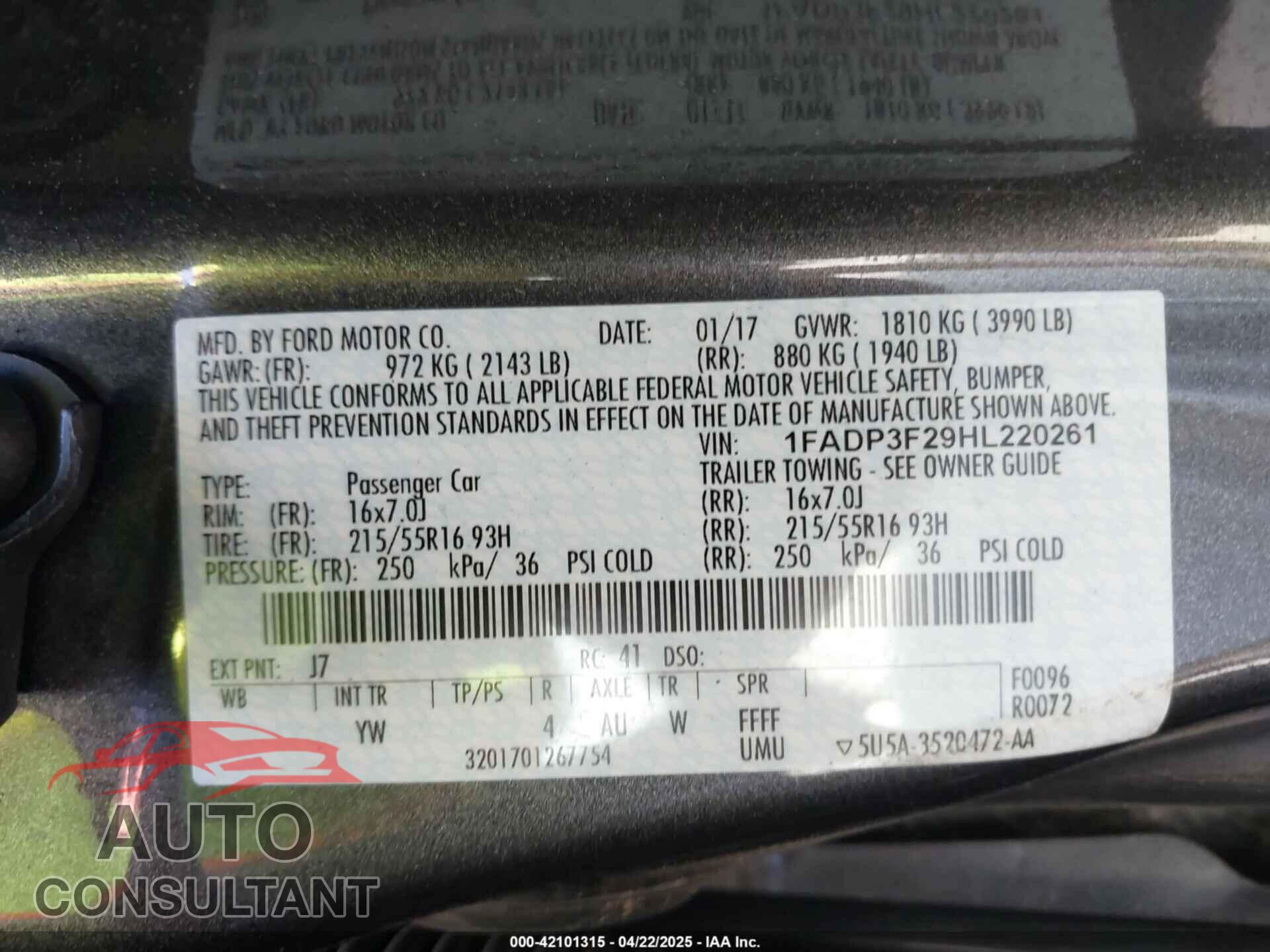 FORD FOCUS 2017 - 1FADP3F29HL220261