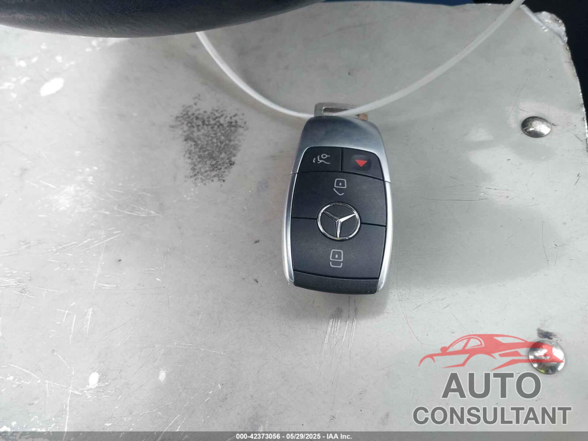 MERCEDES-BENZ C 300 2020 - WDDWF8DB3LR541486