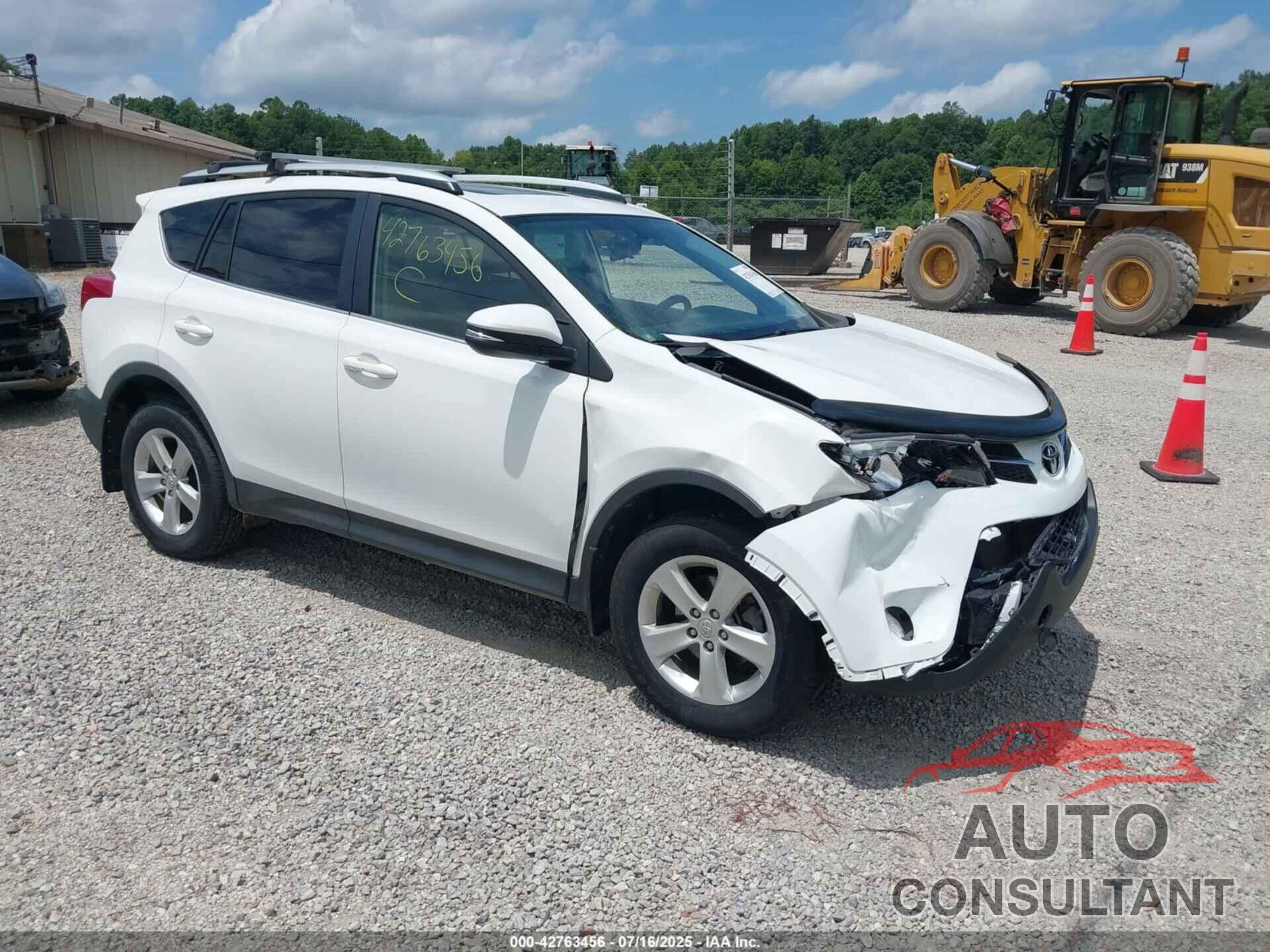TOYOTA RAV4 2014 - JTMRFREV7EJ011366