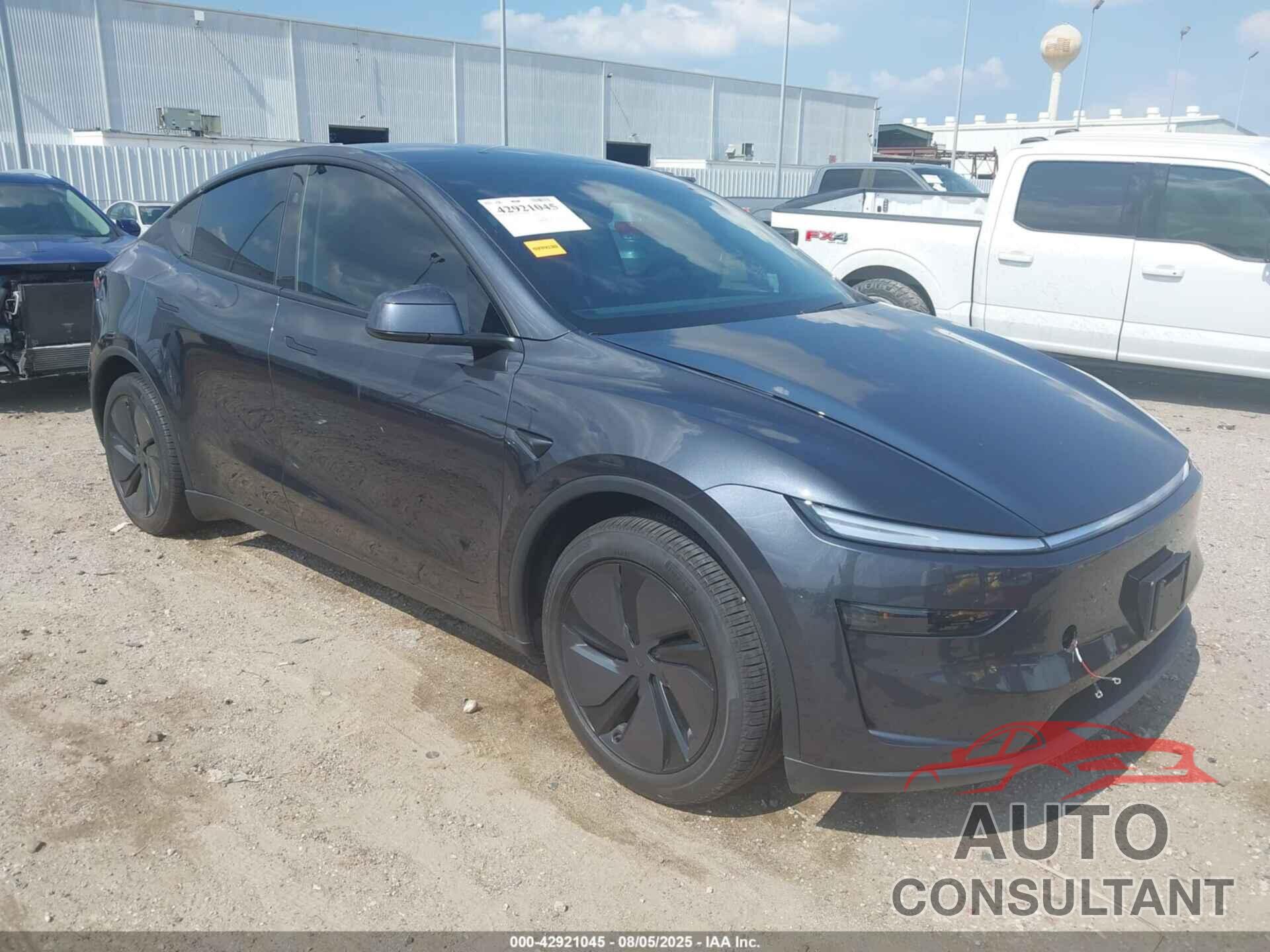 TESLA MODEL Y 2026 - 7SAYGDEE4TA414026