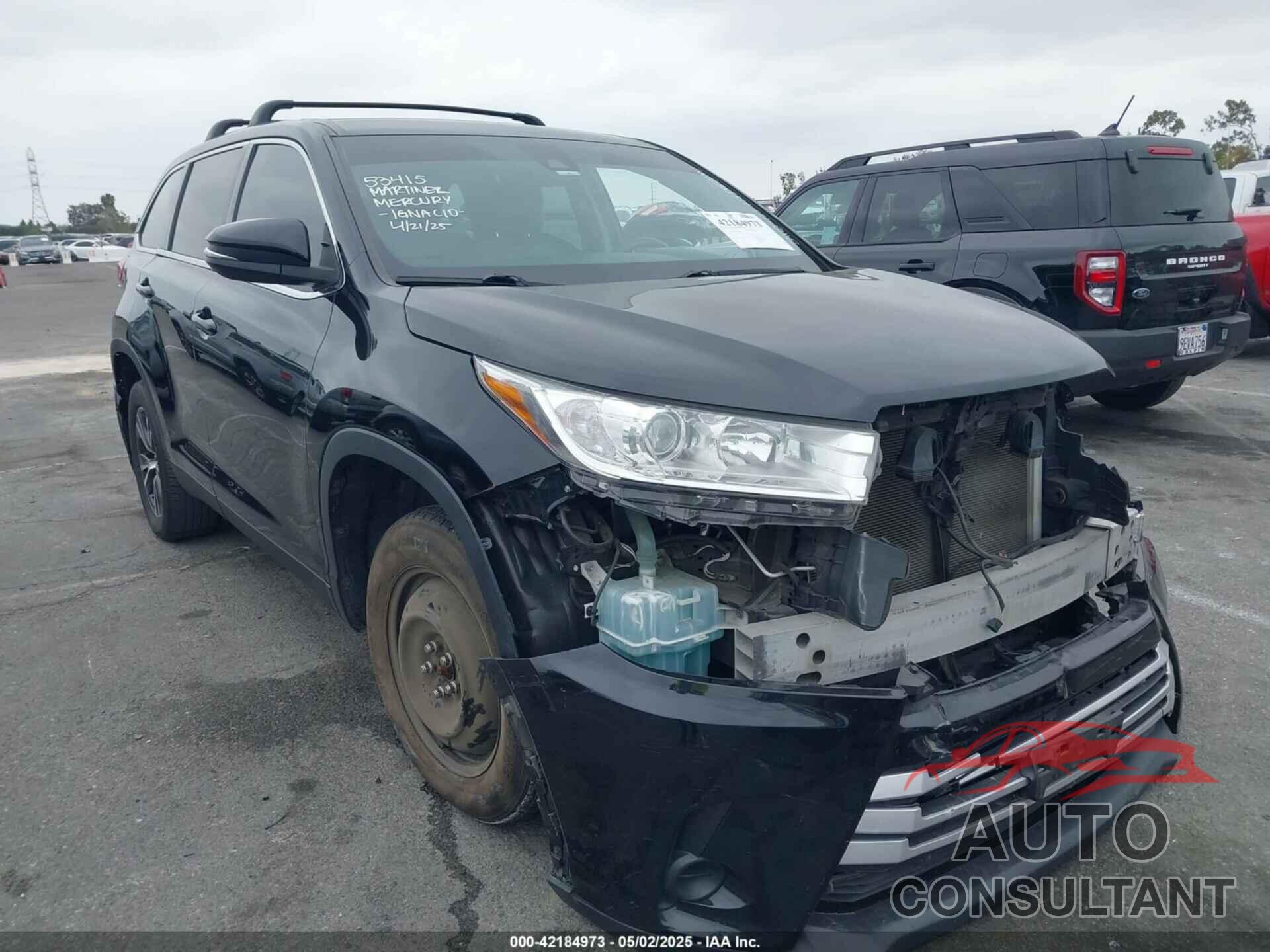 TOYOTA HIGHLANDER 2019 - 5TDZARFH6KS046423