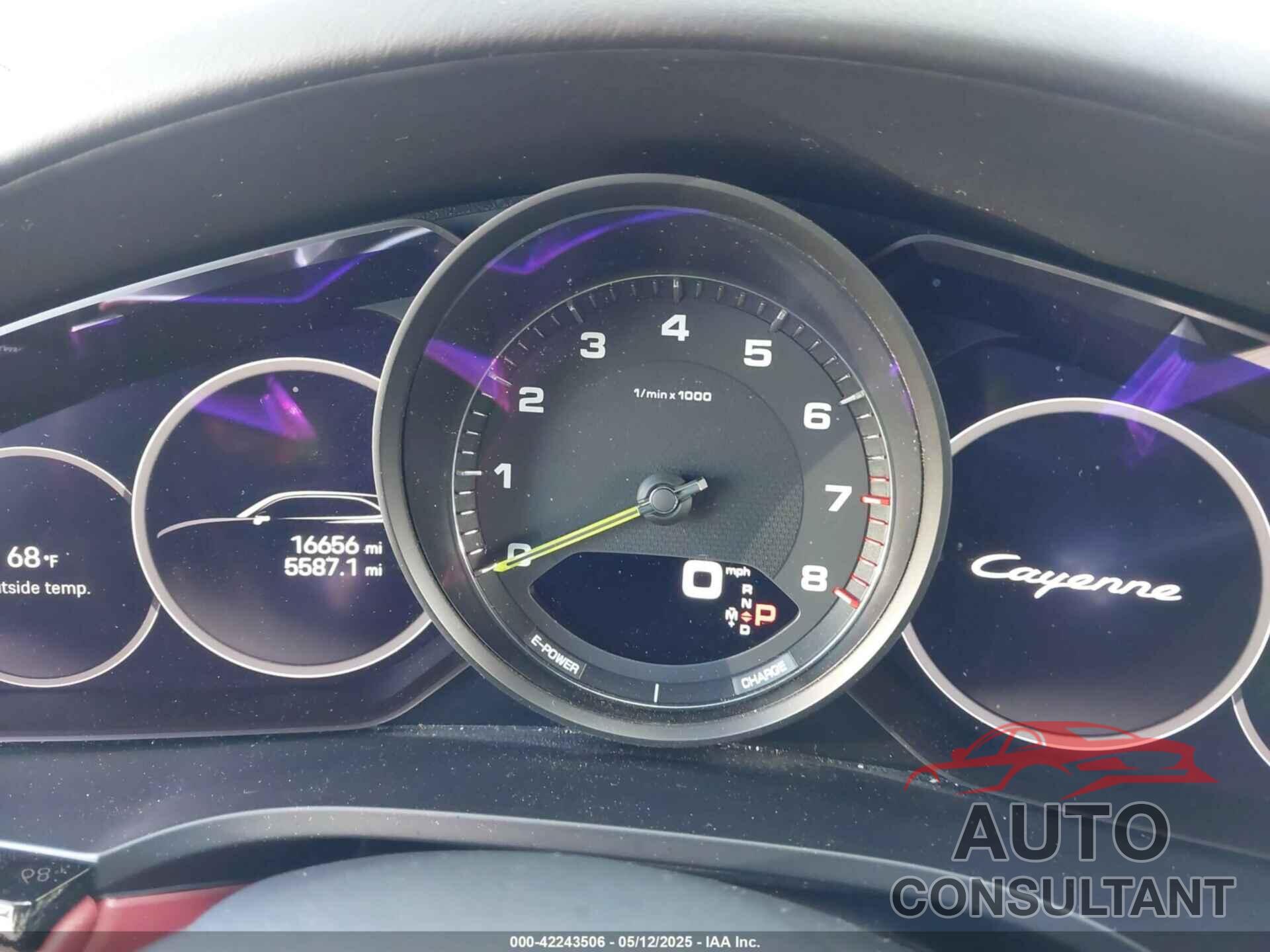 PORSCHE CAYENNE E-HYBRID 2023 - WP1AE2AY9PDA12252