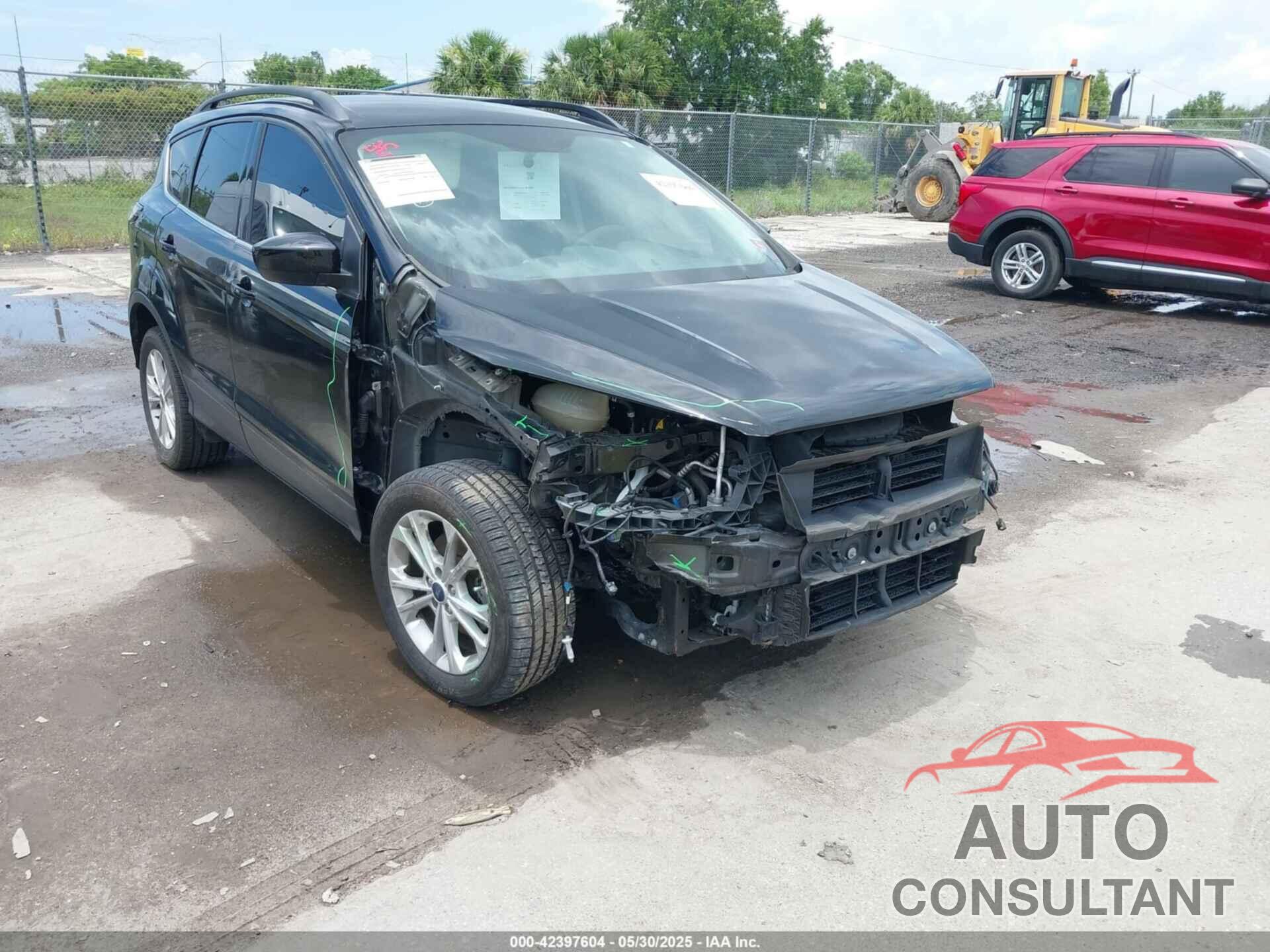 FORD ESCAPE 2018 - 1FMCU0GD1JUC49388