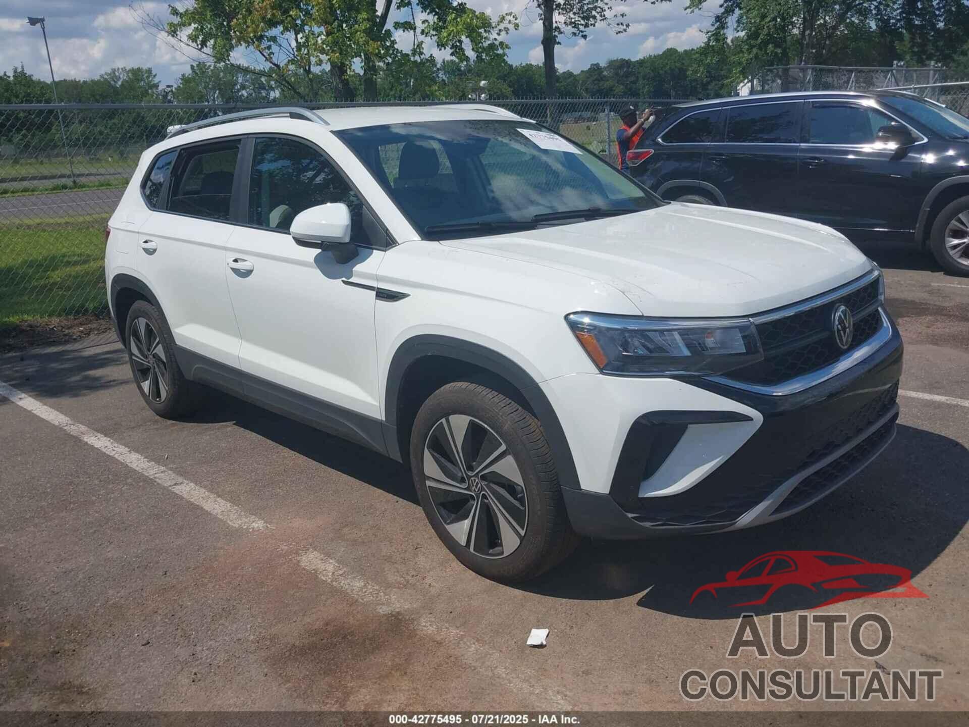 VOLKSWAGEN TAOS 2024 - 3VVUX7B25RM075891