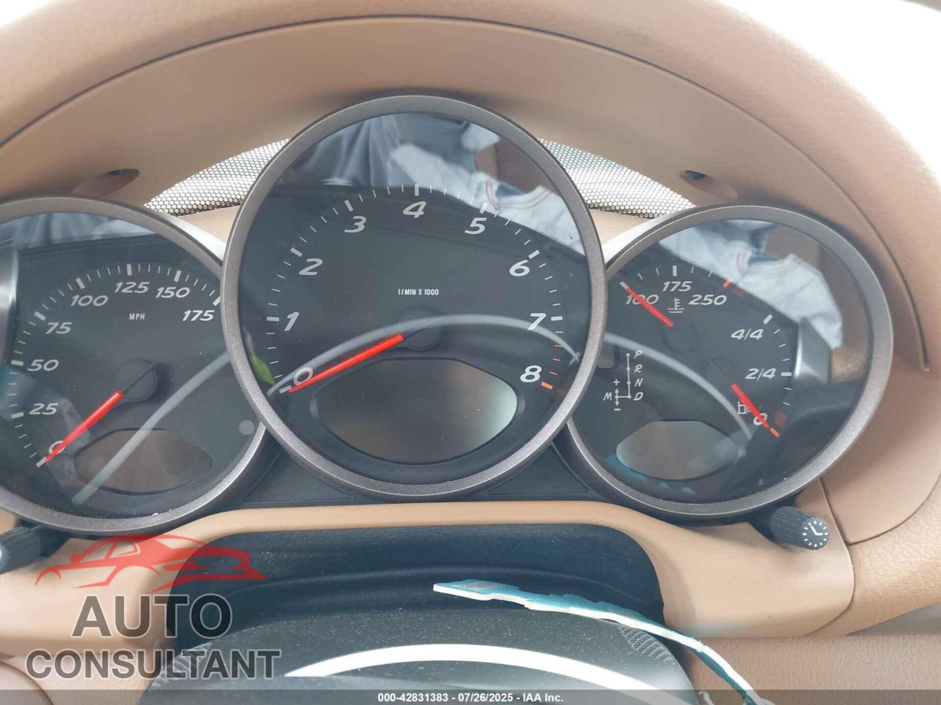 PORSCHE BOXSTER 2012 - WP0CA2A87CS710225