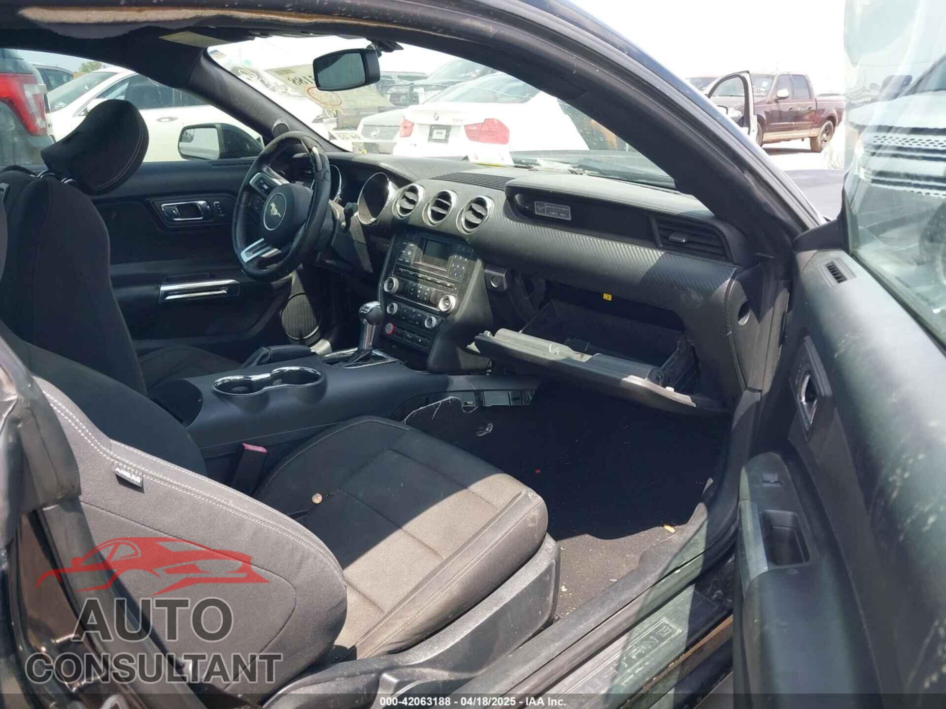 FORD MUSTANG 2015 - 1FA6P8AM3F5392995