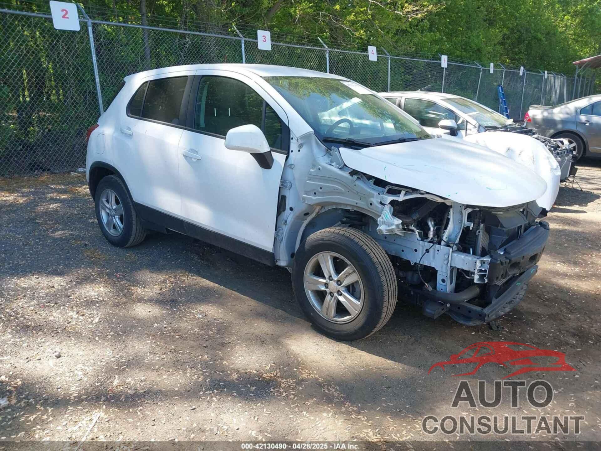 CHEVROLET TRAX 2020 - 3GNCJKSB3LL331660