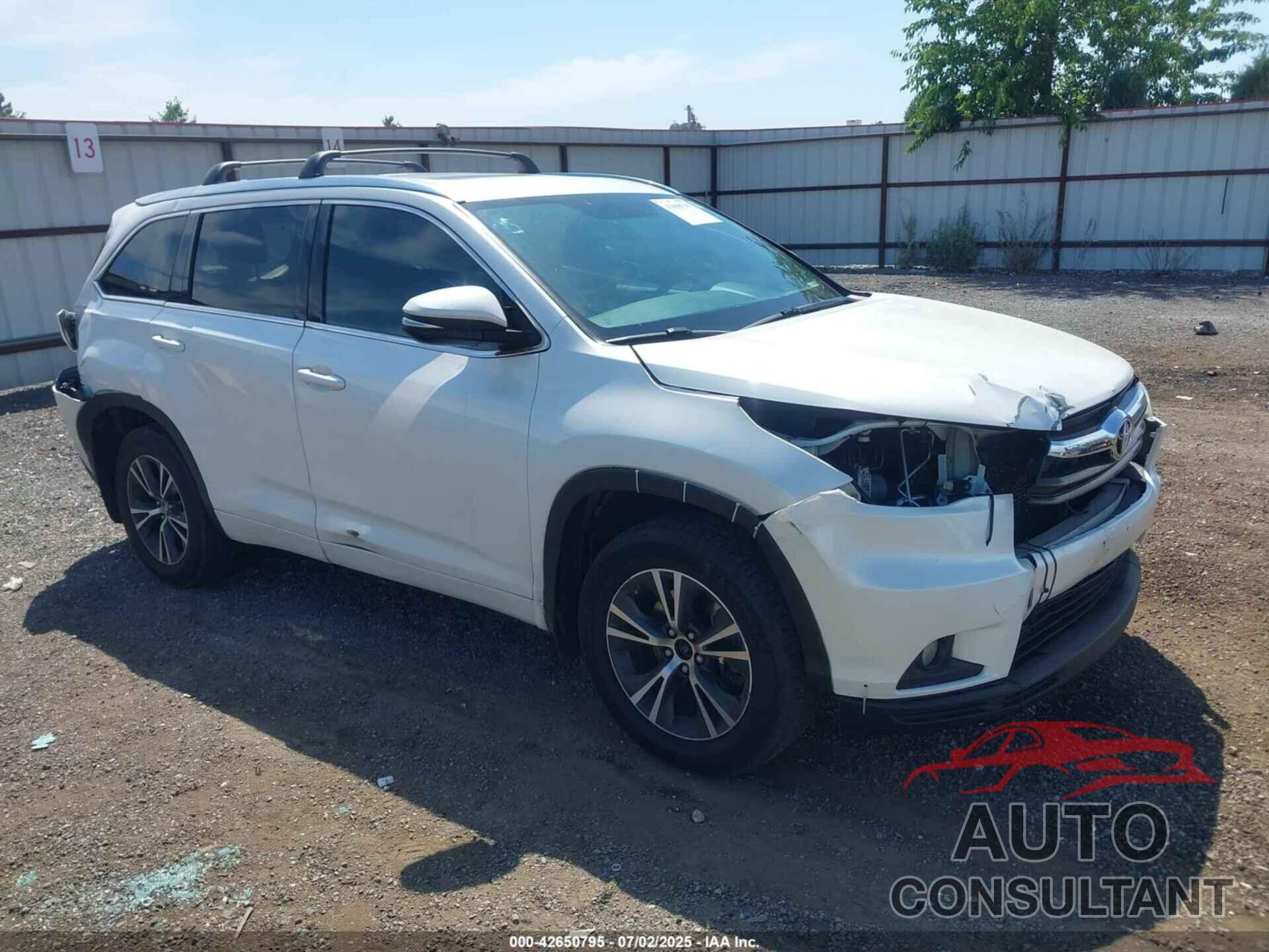 TOYOTA HIGHLANDER 2016 - 5TDJKRFH9GS282002