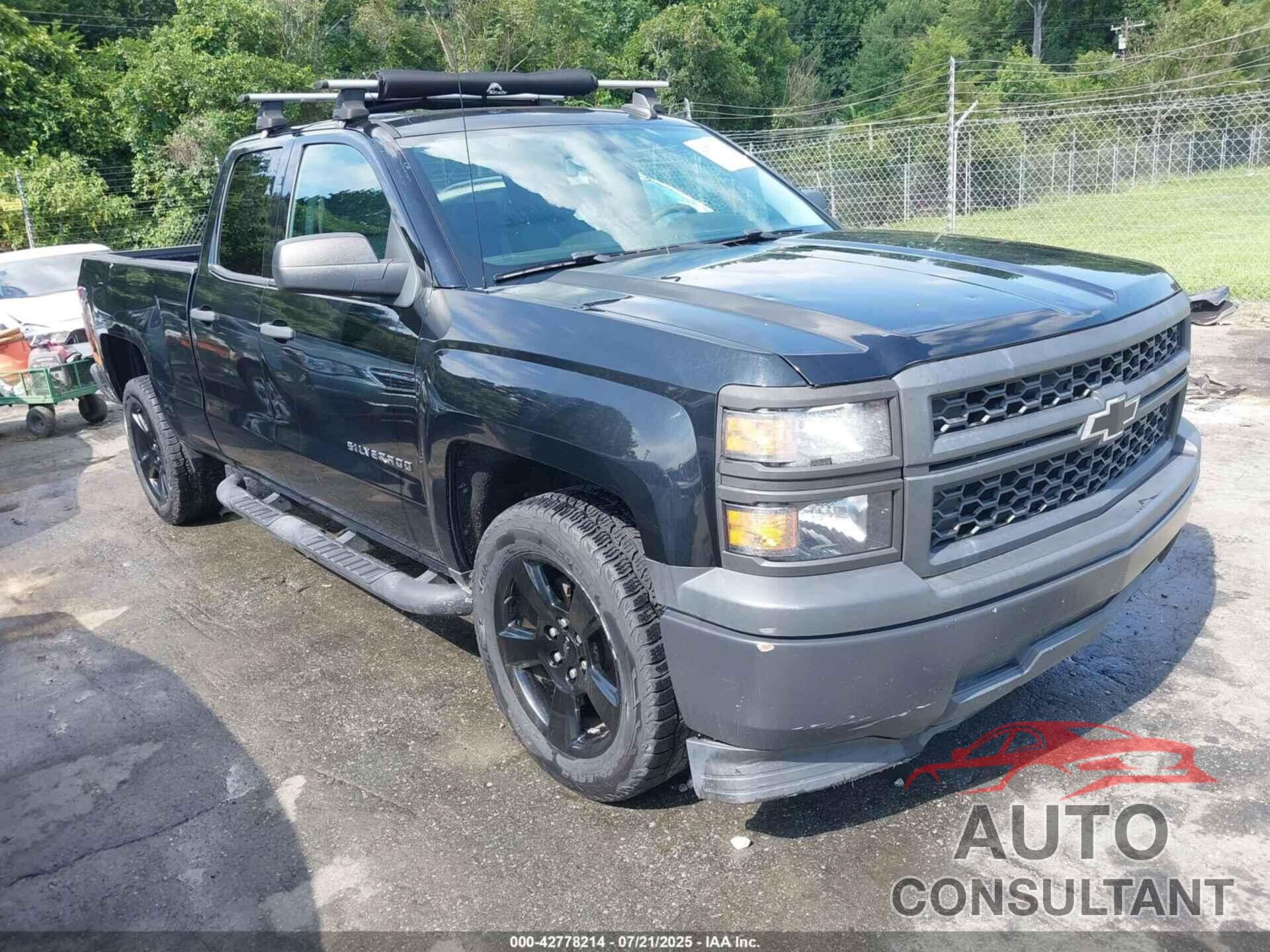 CHEVROLET SILVERADO 1500 2015 - 1GCRCPEH7FZ332902