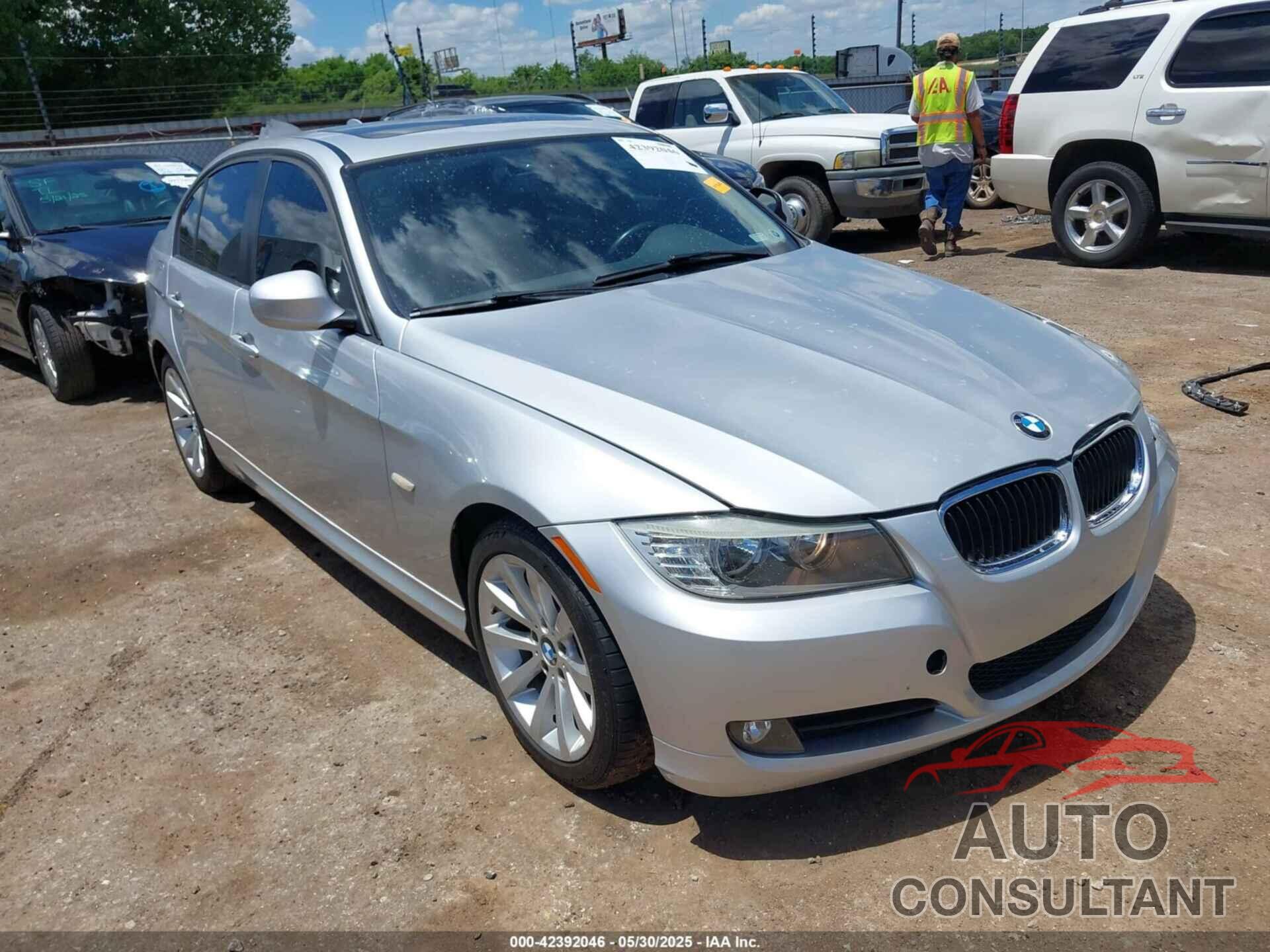 BMW 328I 2011 - WBAPH7G54BNM56927