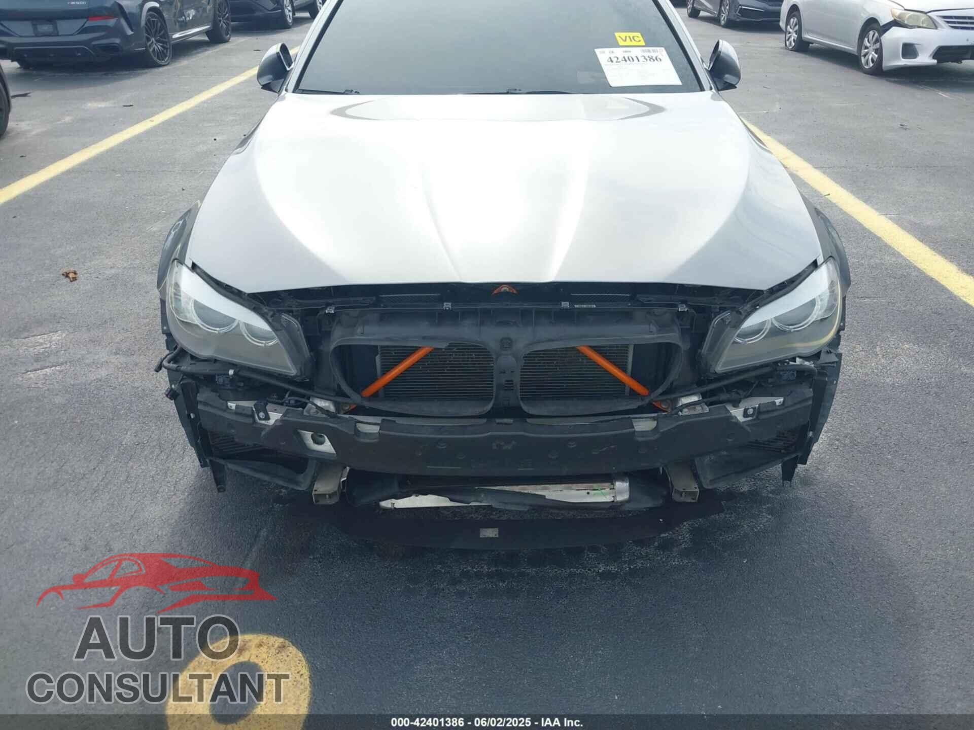 BMW M5 2013 - WBSFV9C53DD095989