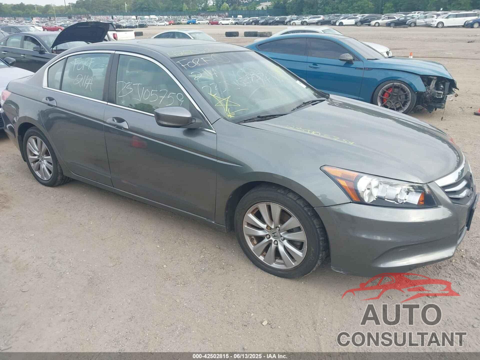 HONDA ACCORD 2012 - 1HGCP2F81CA221320