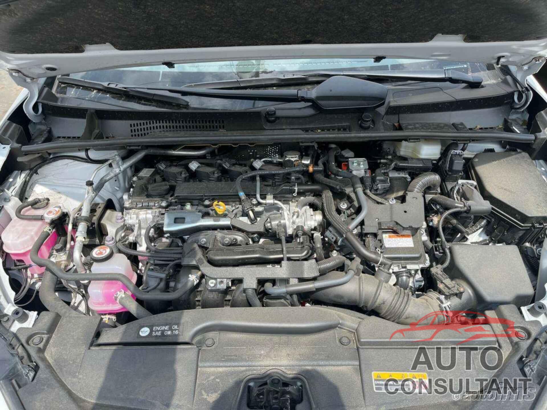 TOYOTA PRIUS 2024 - JTDACAAU2R3037503