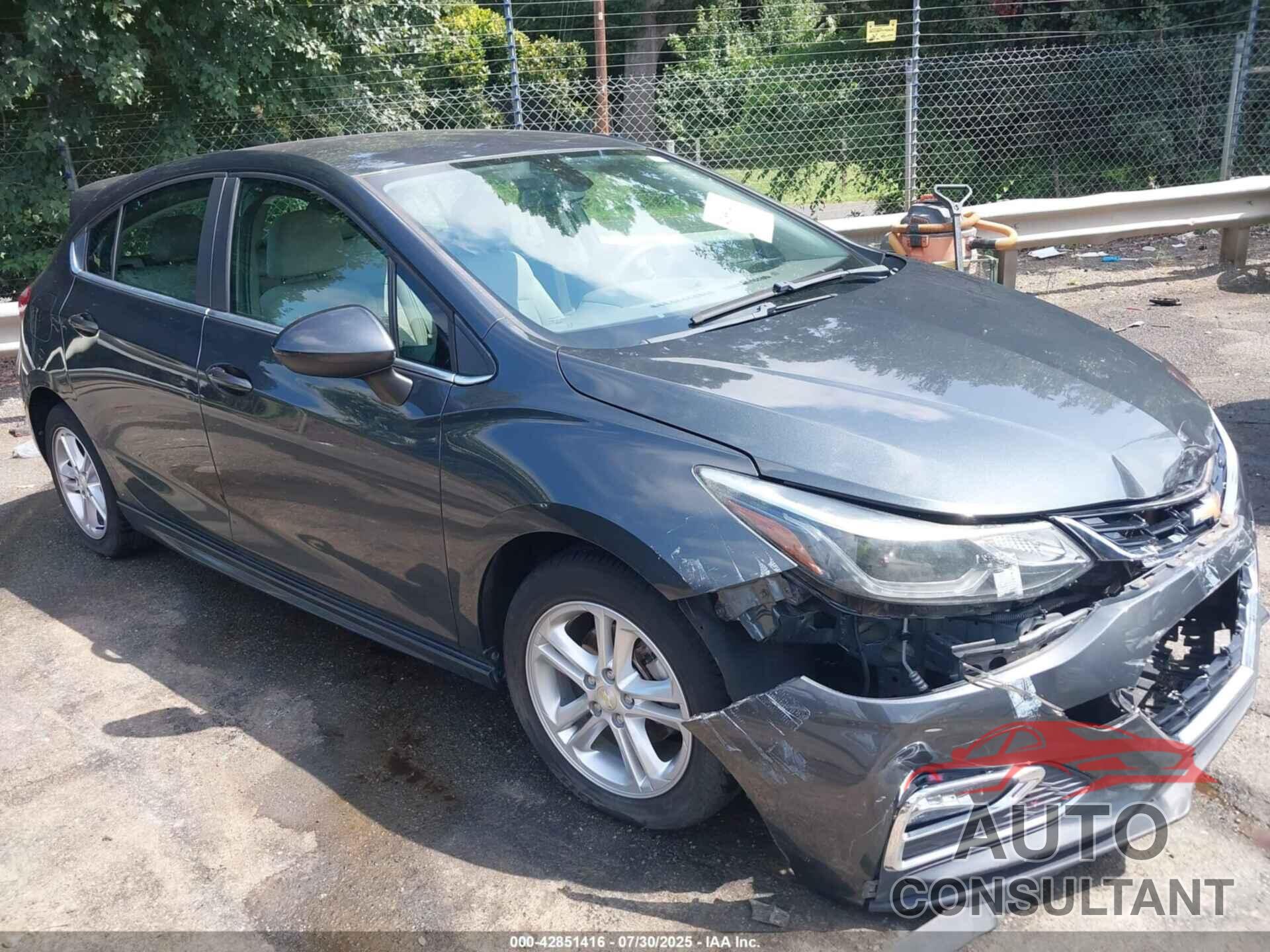 CHEVROLET CRUZE 2017 - 3G1BE6SM2HS586405