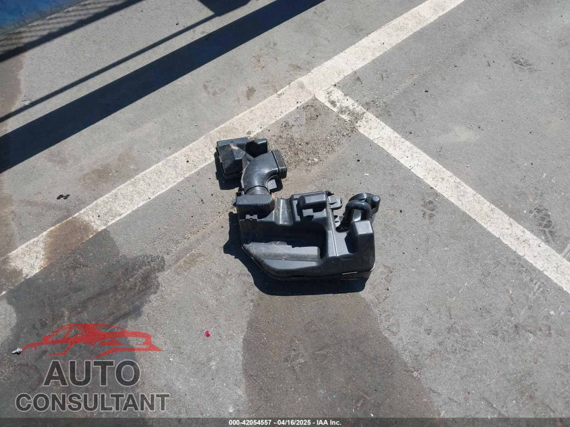 KIA RIO 2013 - KNADM4A31D6188047