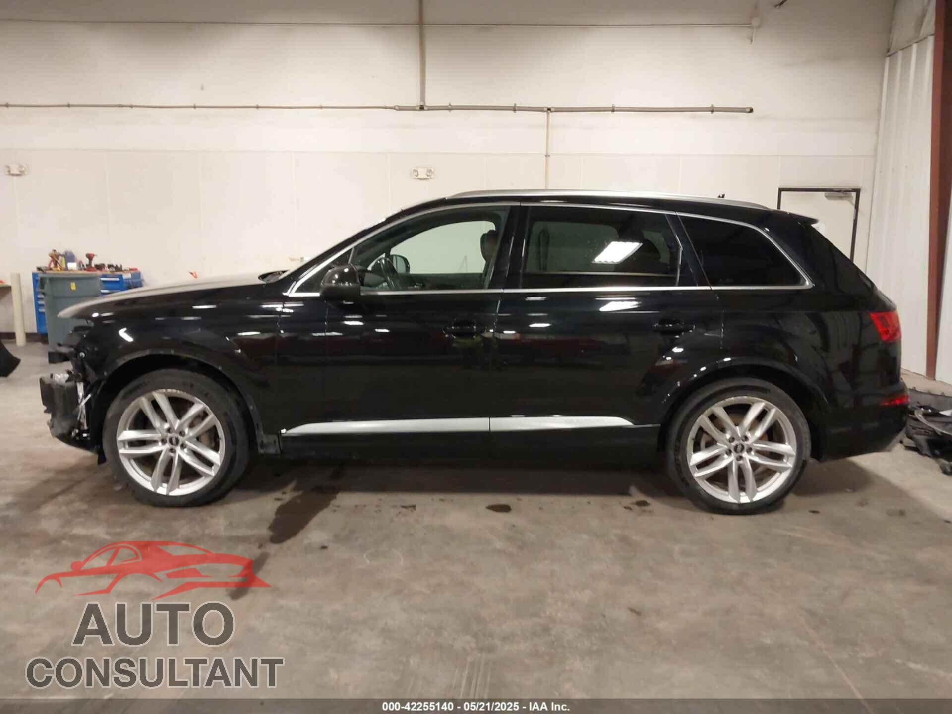 AUDI Q7 2017 - WA1VABF71HD043036