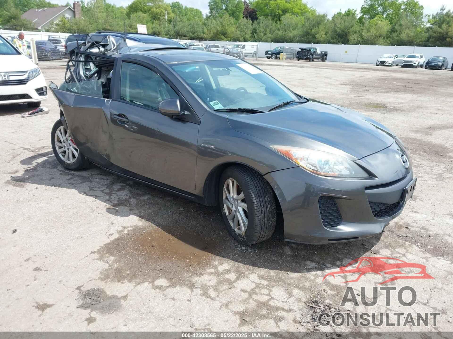 MAZDA MAZDA3 2012 - JM1BL1M71C1623574