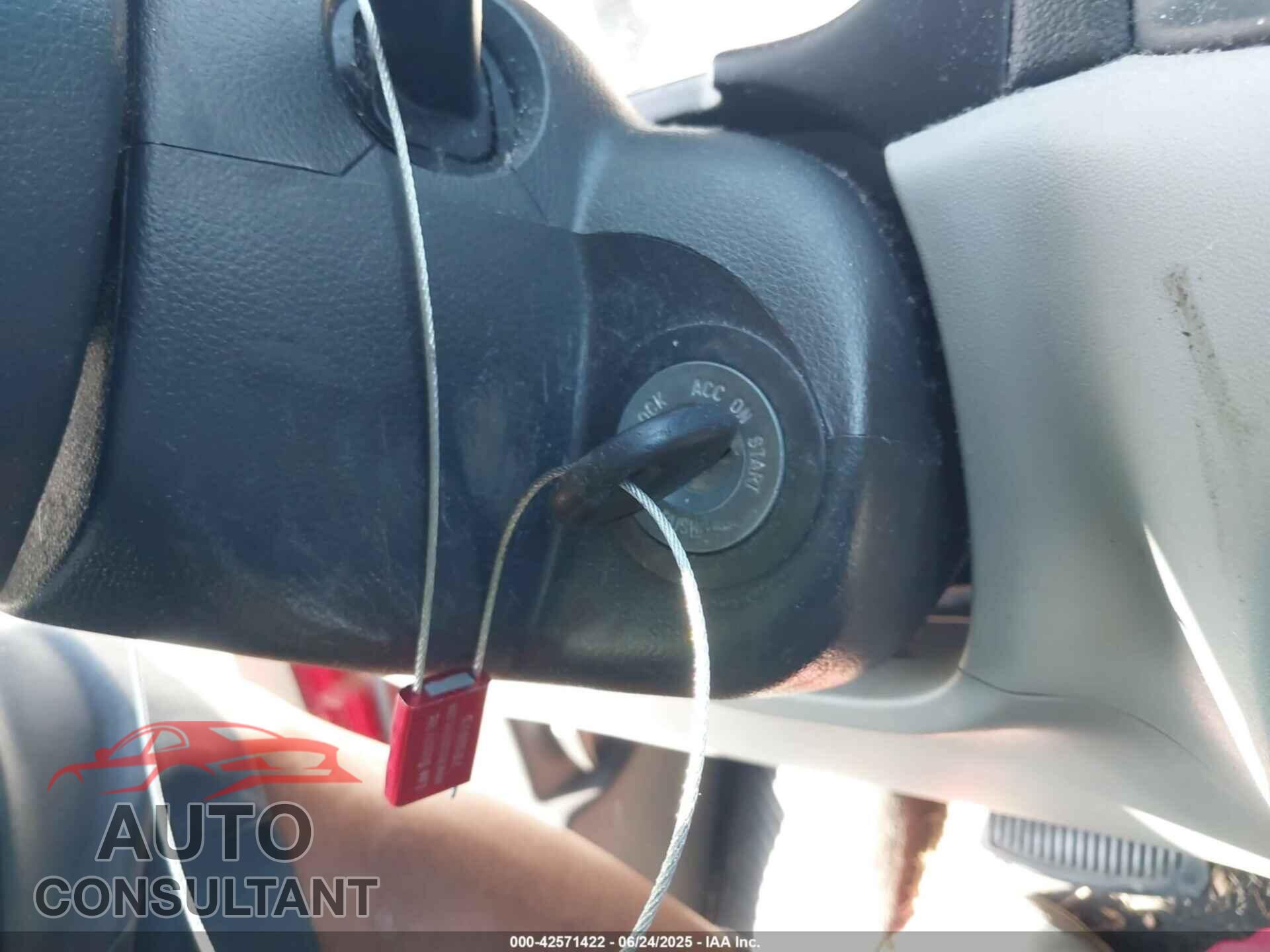 HYUNDAI ACCENT 2011 - KMHCN4AC2BU597139