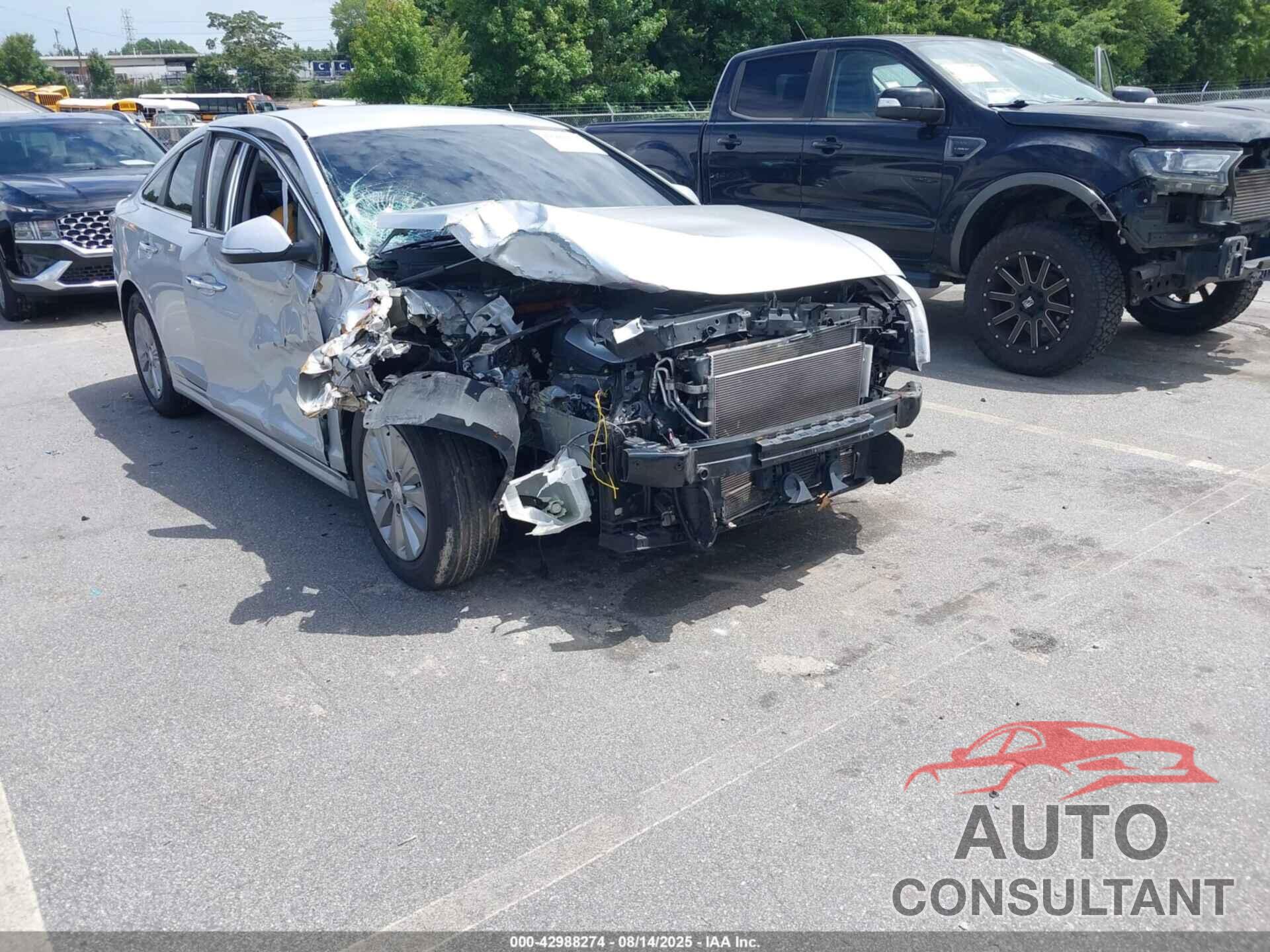 HYUNDAI SONATA HYBRID 2016 - KMHE24L10GA038761