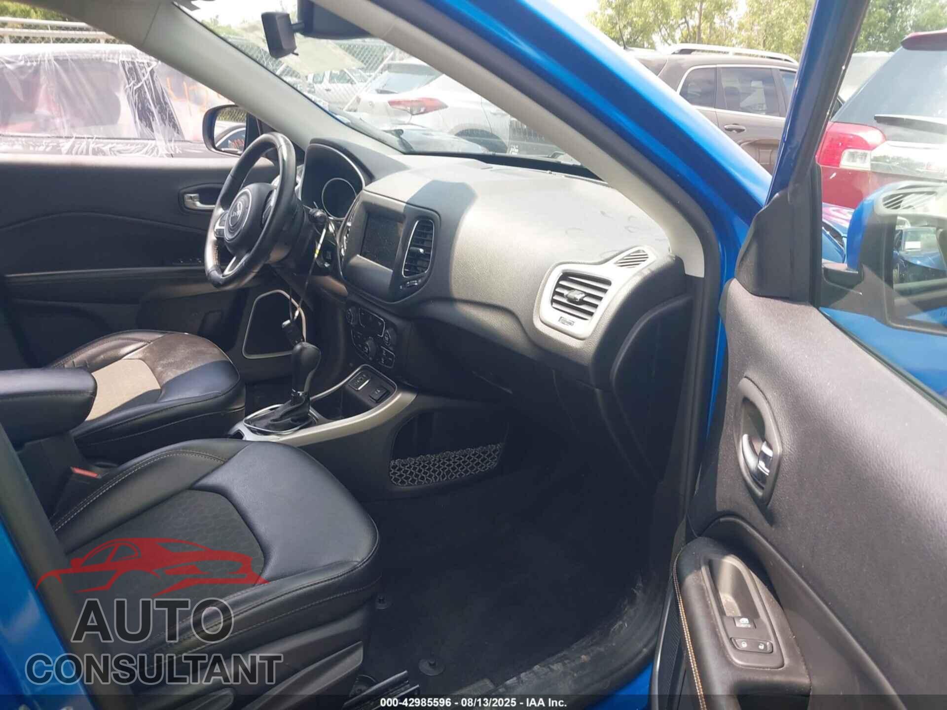 JEEP COMPASS 2019 - 3C4NJCBB5KT769585