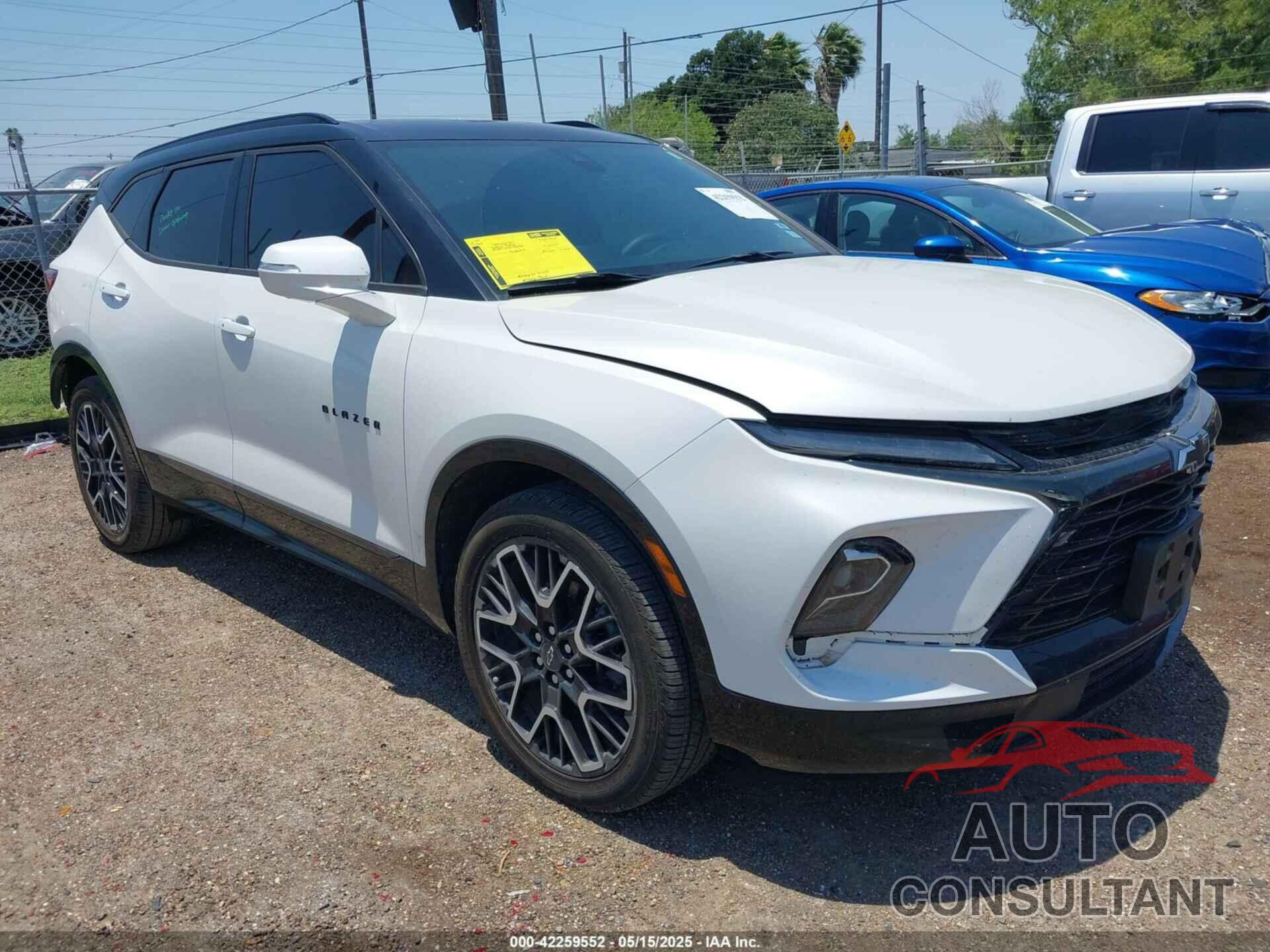 CHEVROLET BLAZER 2024 - 3GNKBERS5RS180321