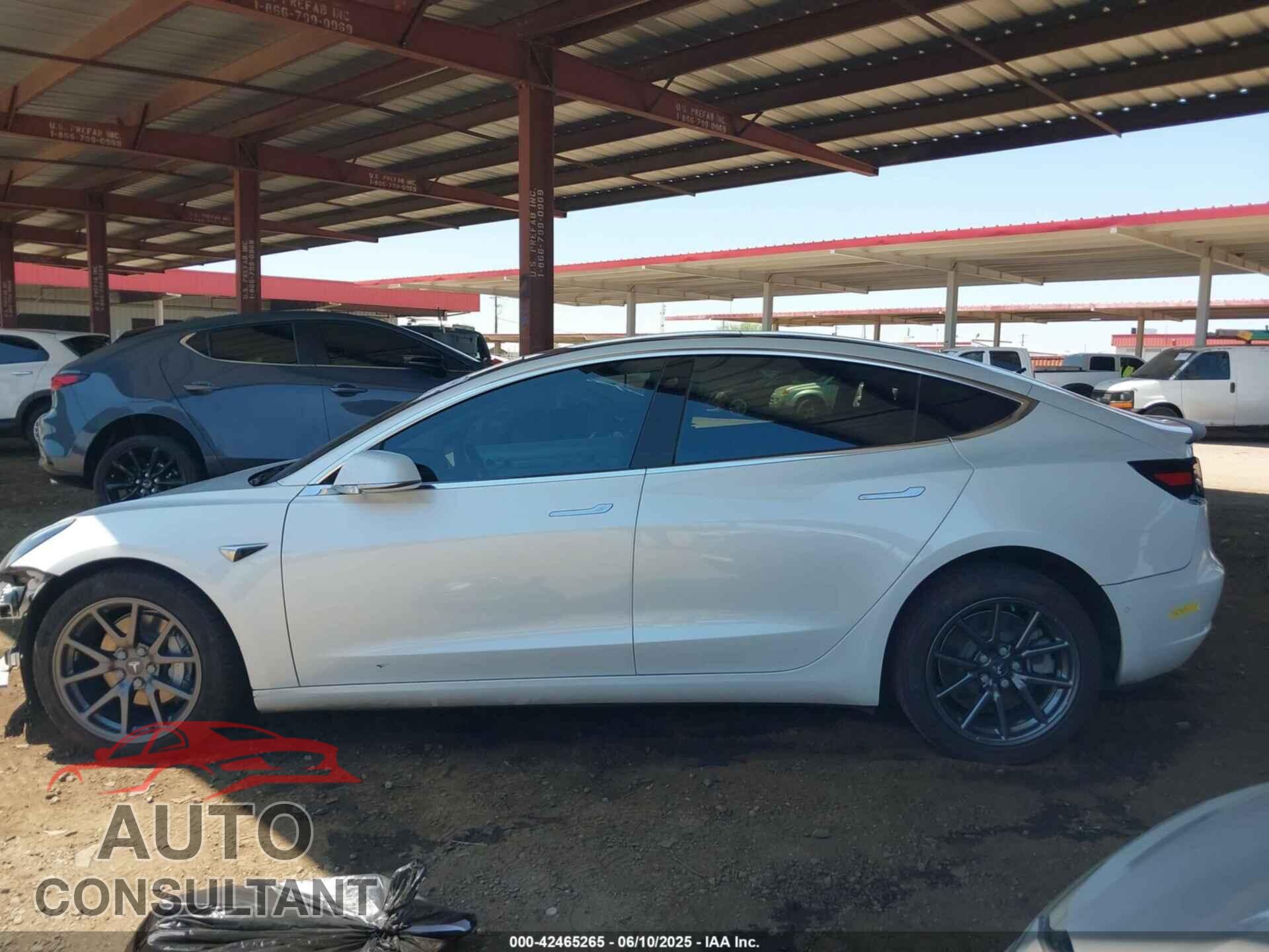TESLA MODEL 3 2019 - 5YJ3E1EB9KF511161